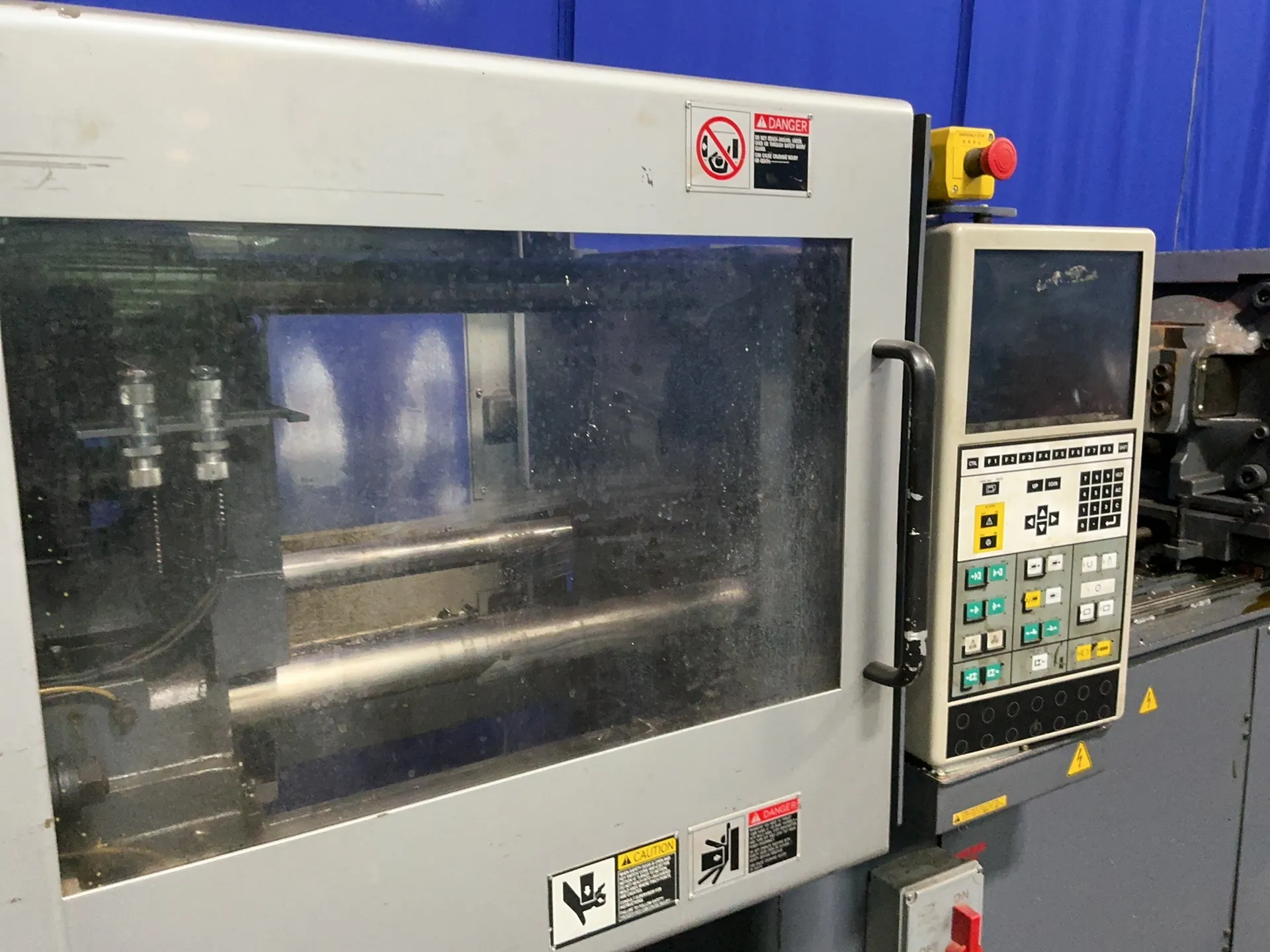 Sumitomo 50 Ka Injection Molding Machine - Se50d