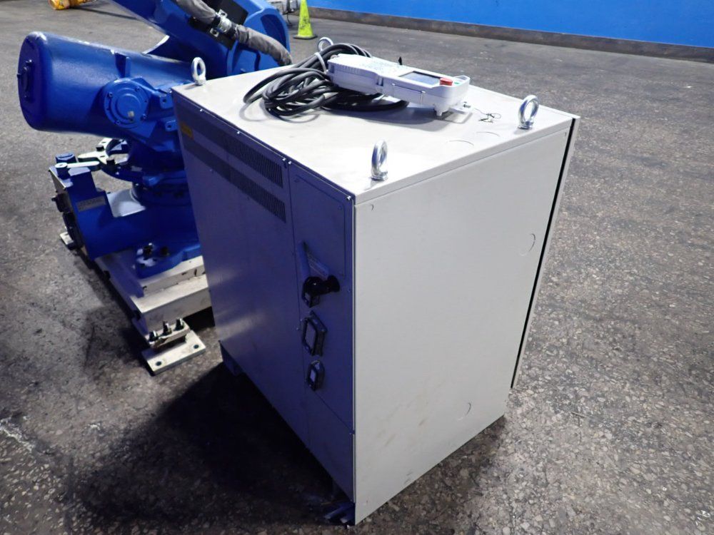 Yaksawa Motoman Robot - Hp165d