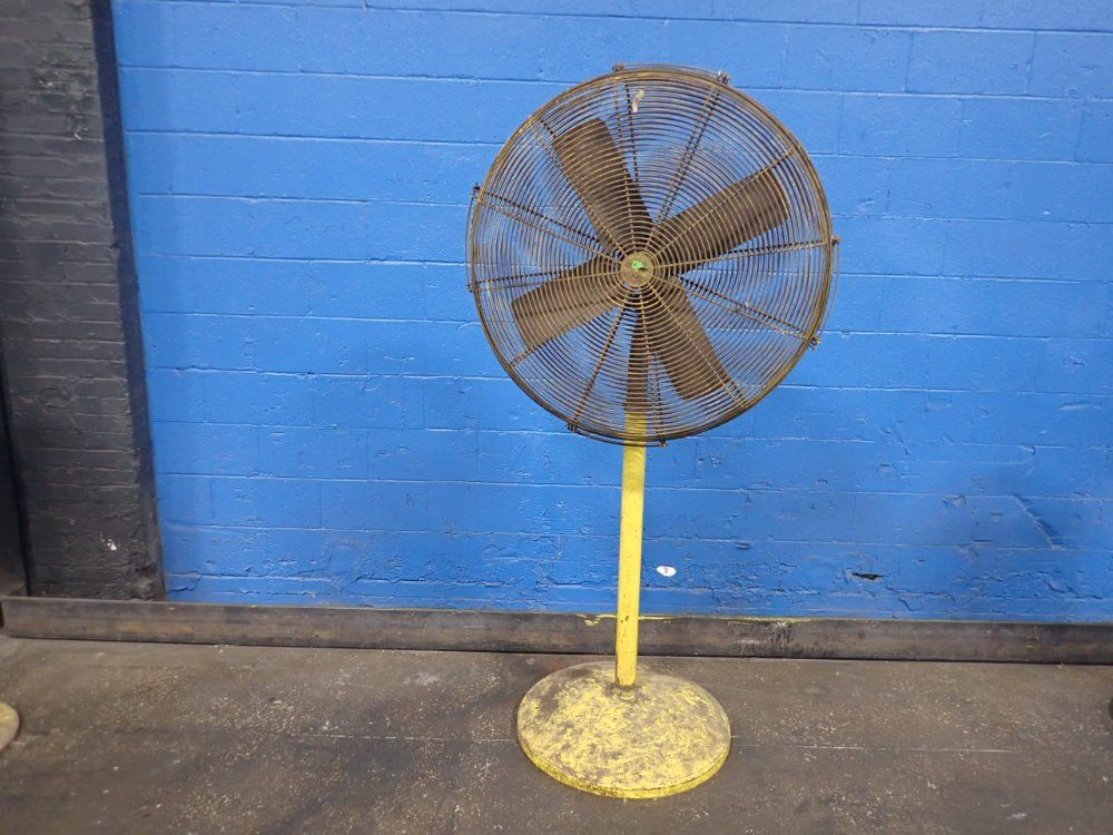 37" Pedestal Fan