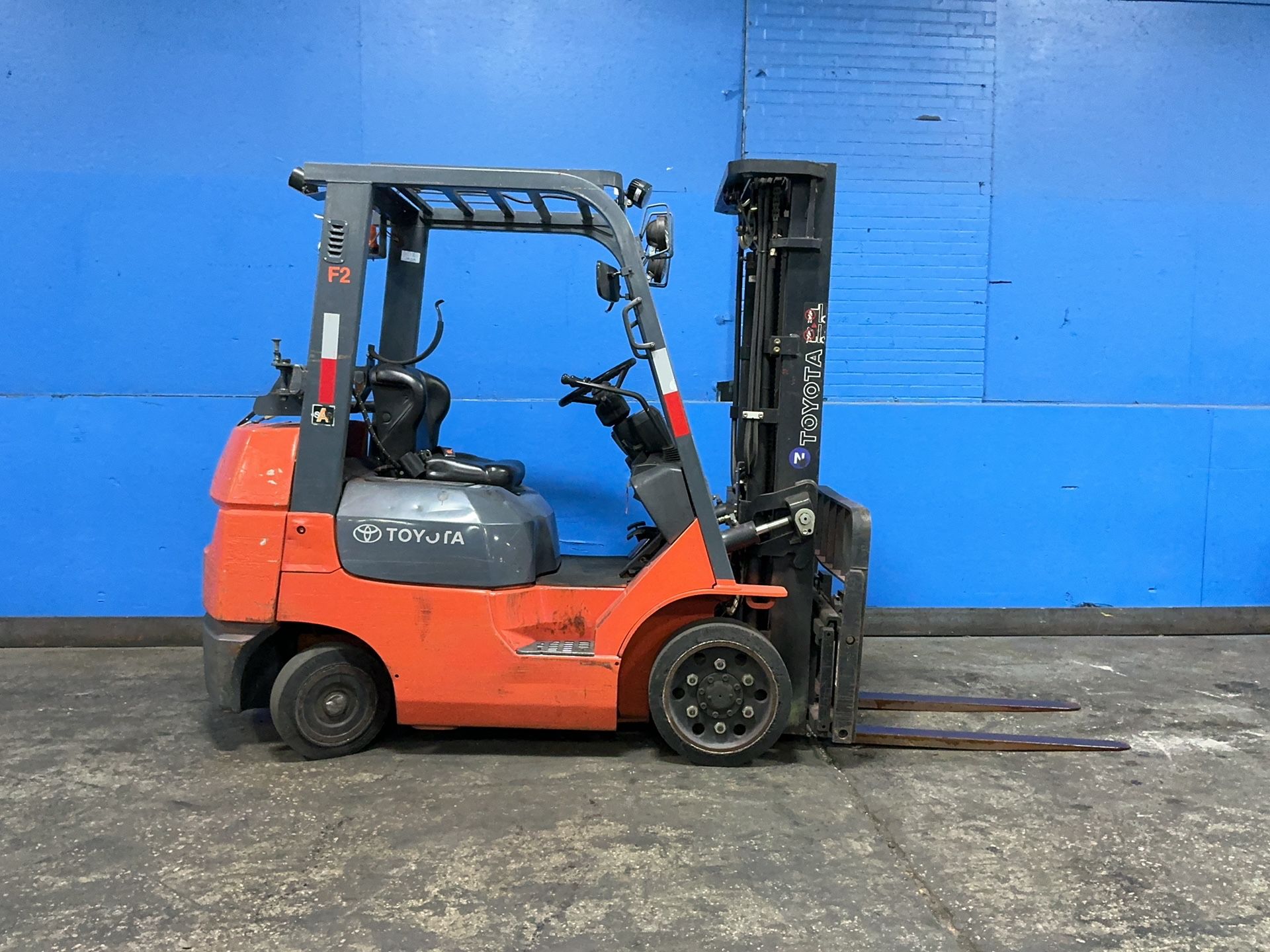 Toyota 4500 Lbs Propane Forklift - 7fgcu25
