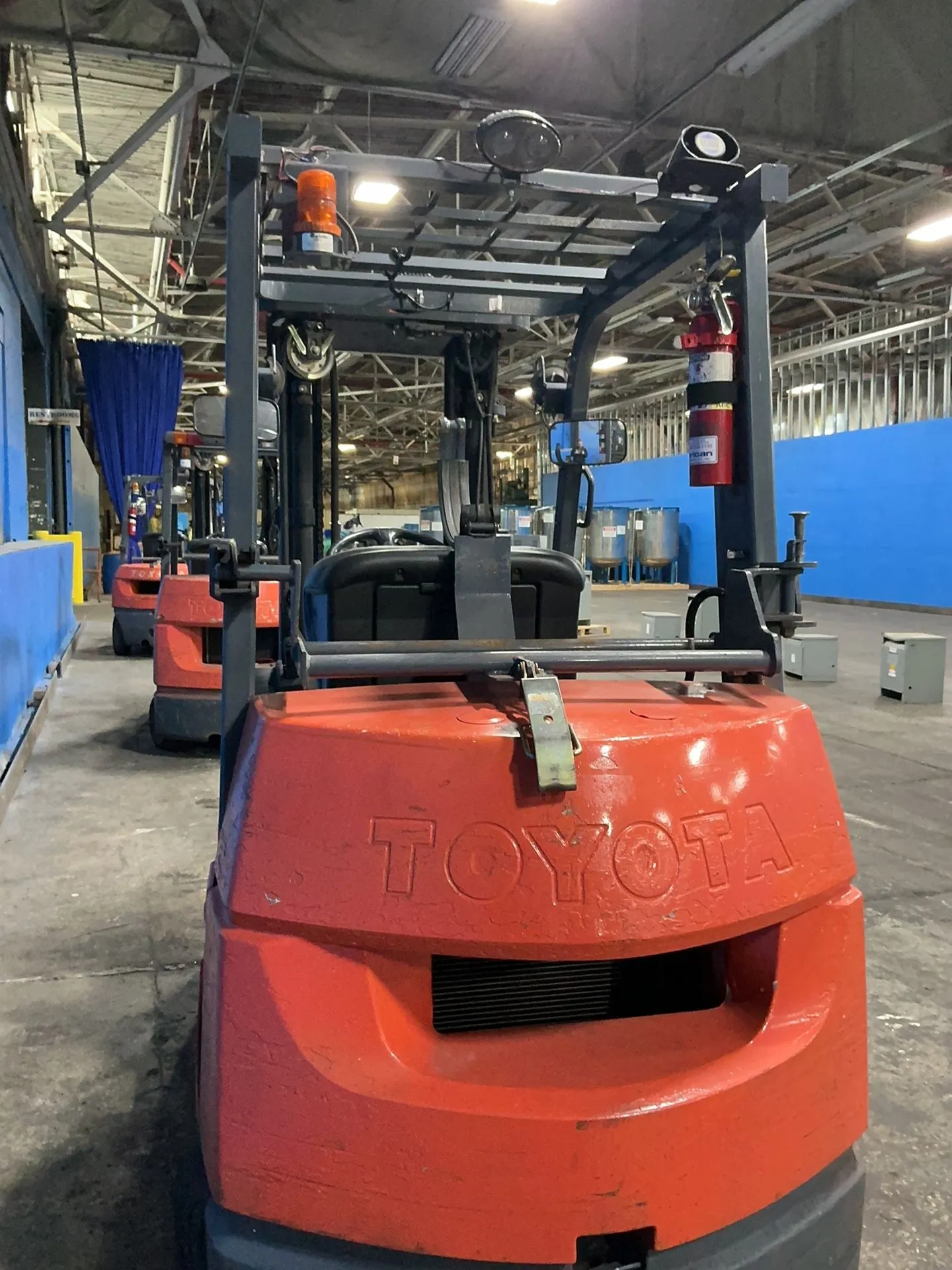 Toyota 4500 Lbs Propane Forklift - 7fgcu25