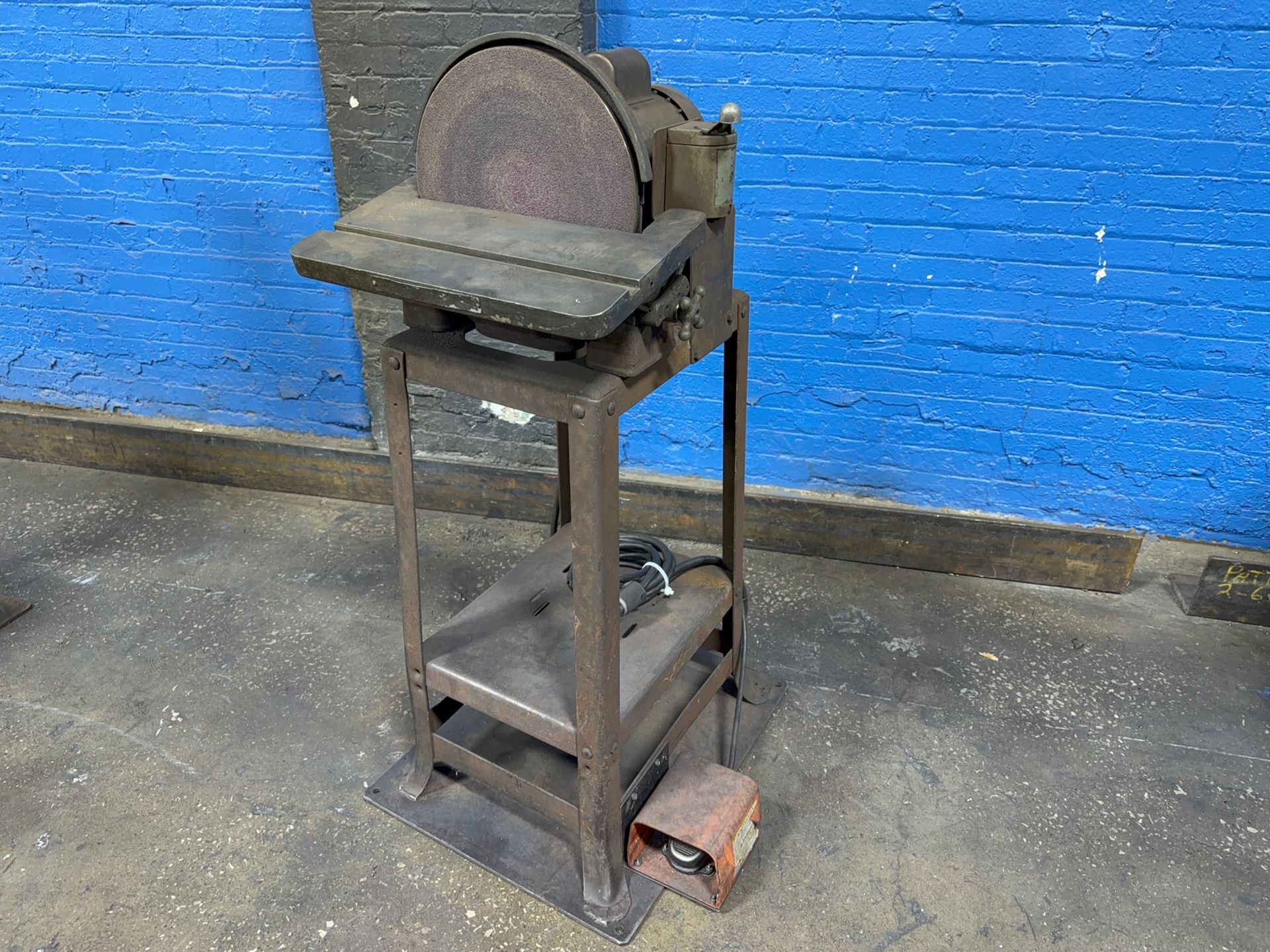 Rockwell 12" Disc Sander - Dn7986