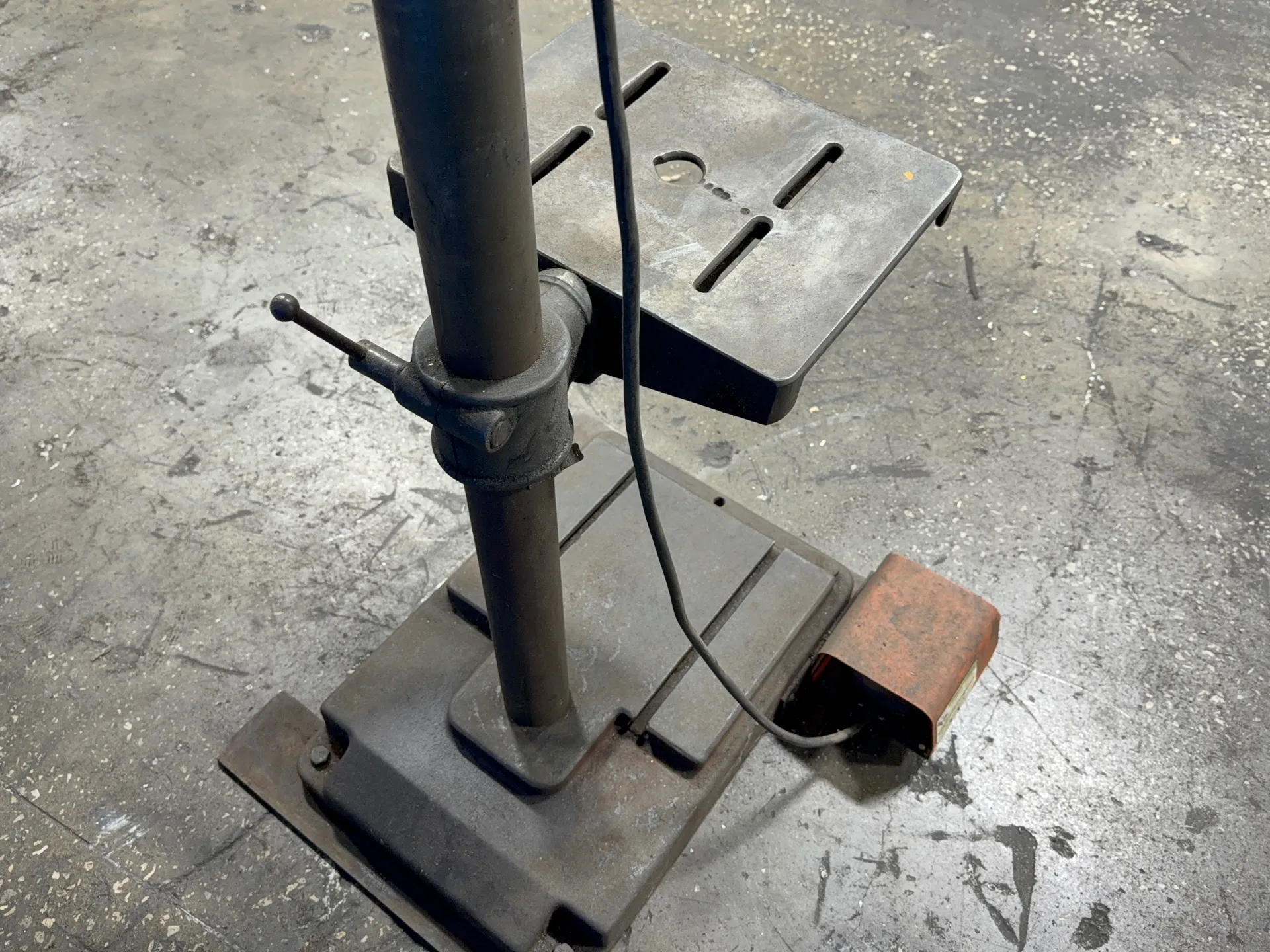 Delta 15" Drill Press - 15-665