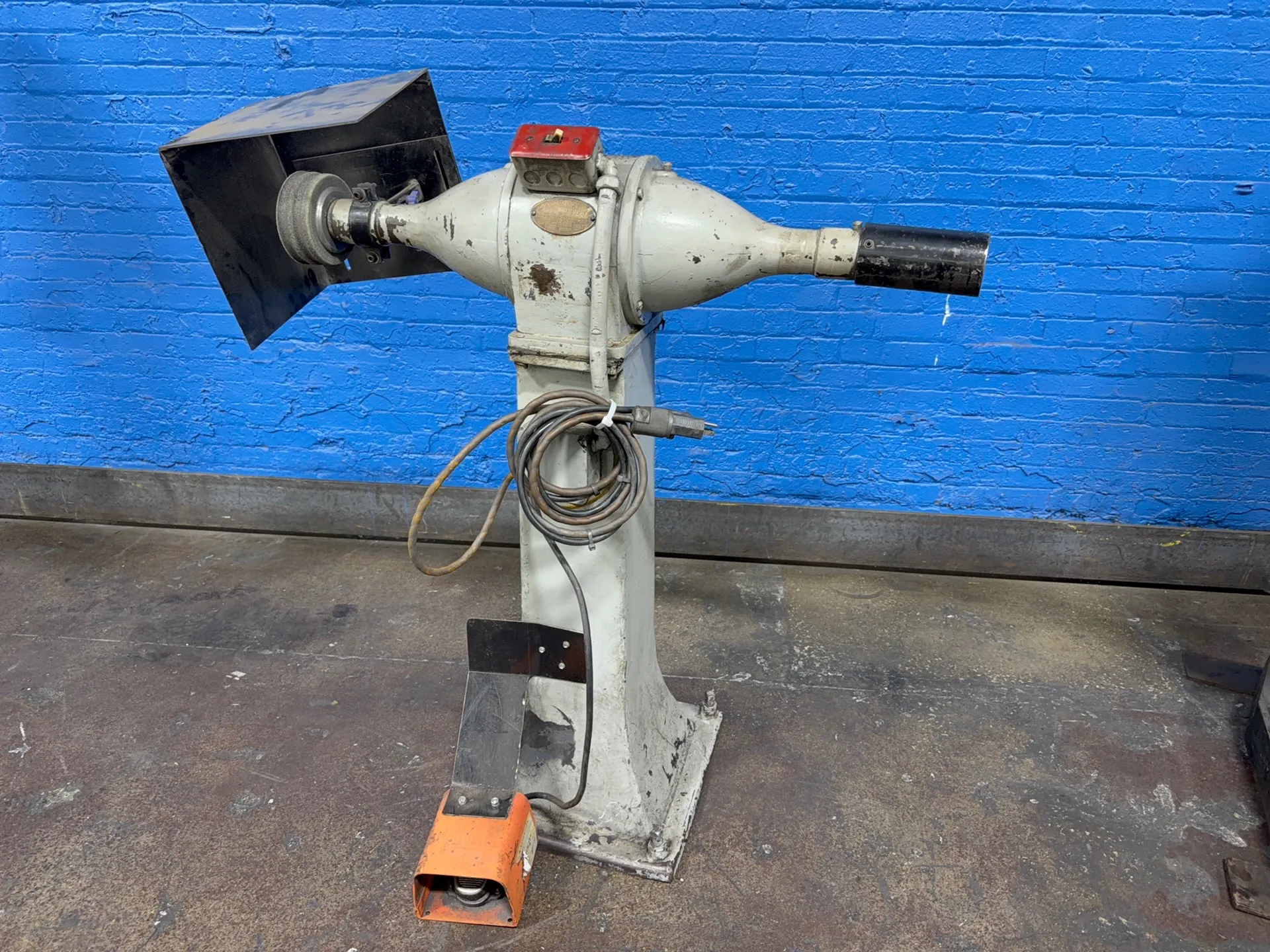 United States Electrical Tool Buffer - No. 84