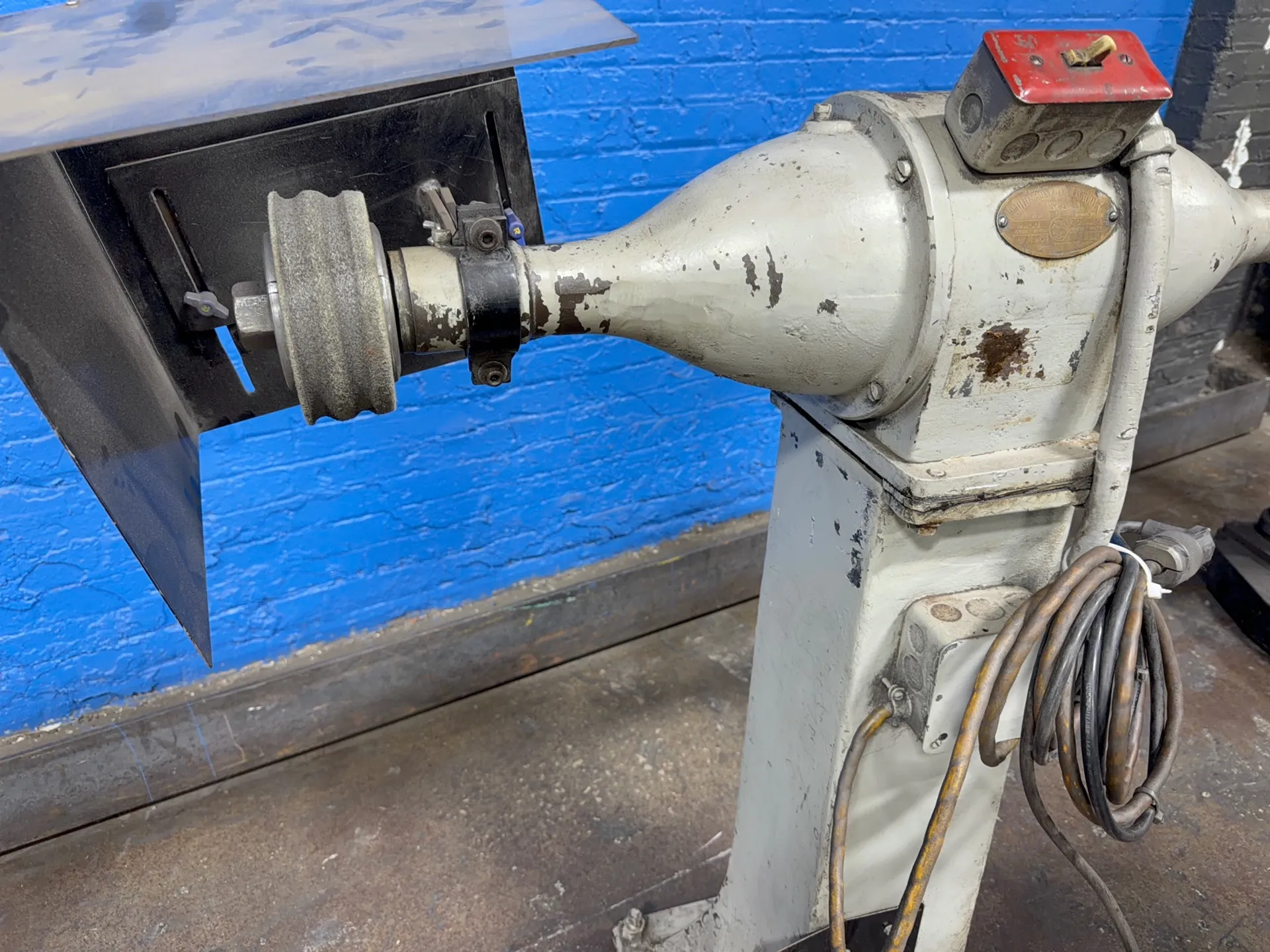United States Electrical Tool Buffer - No. 84