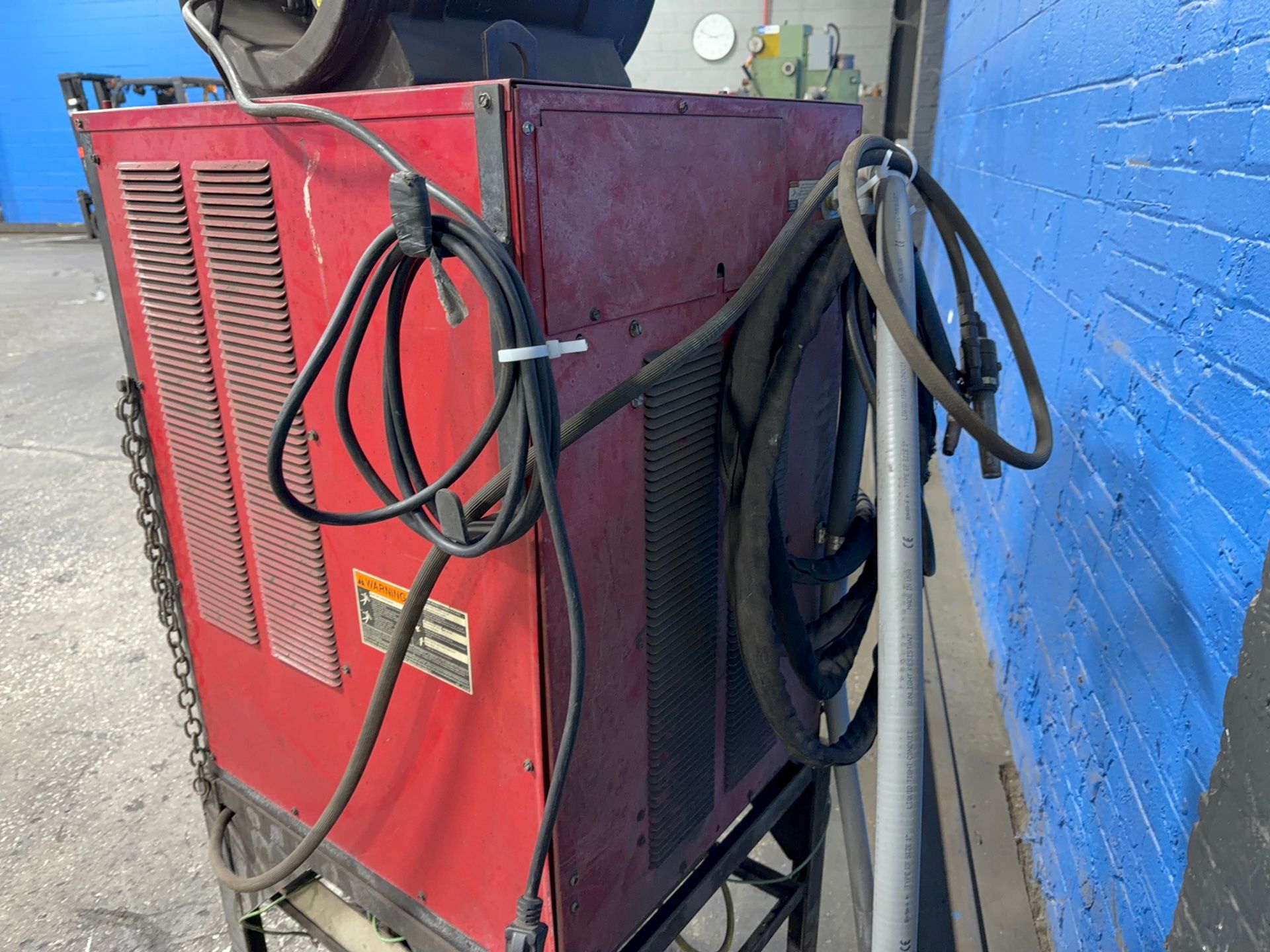 Lincoln 350 Amp Welder - Squarewave Tig-355
