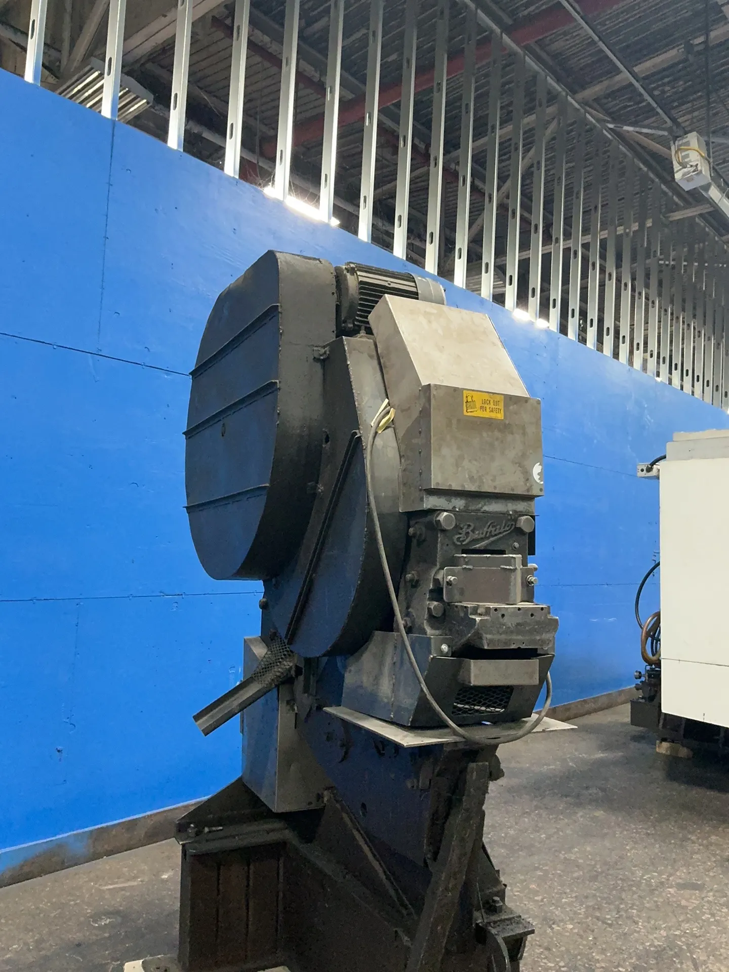 Buffalo Universal Iron Worker - Armor Plus Universal