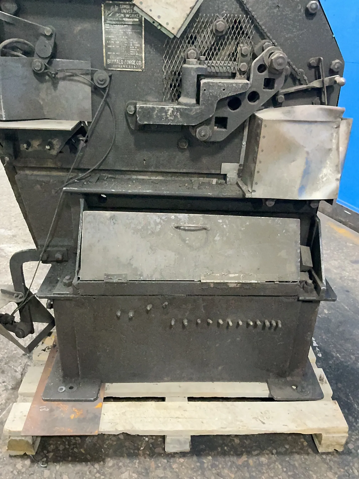 Buffalo Universal Iron Worker - Armor Plus Universal