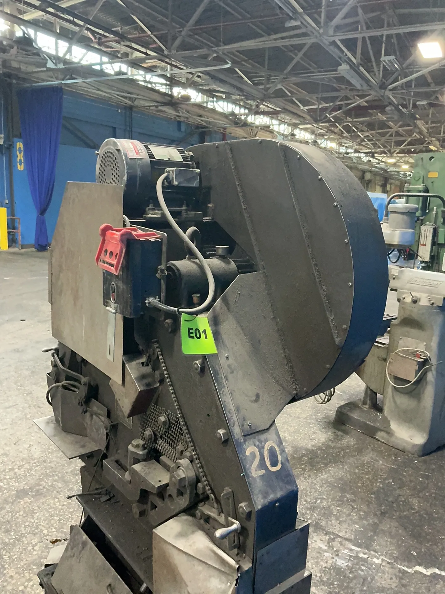 Buffalo Universal Iron Worker - Armor Plus Universal