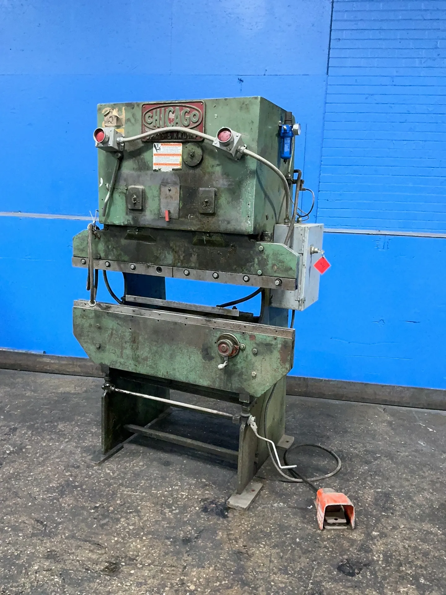 Chicago, Dreis, & Krump 11 Tons Press Brake - 131