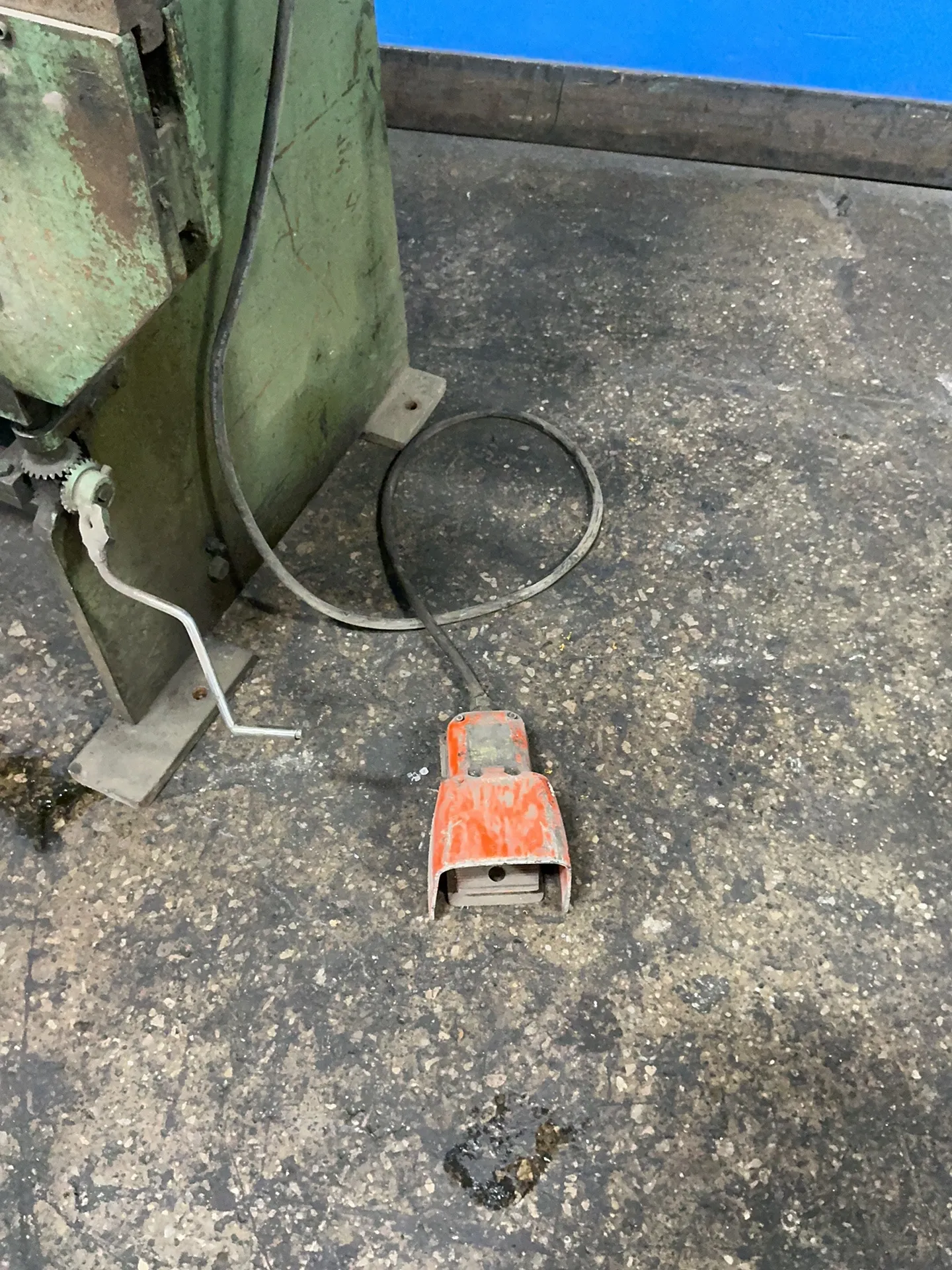 Chicago, Dreis, & Krump 11 Tons Press Brake - 131