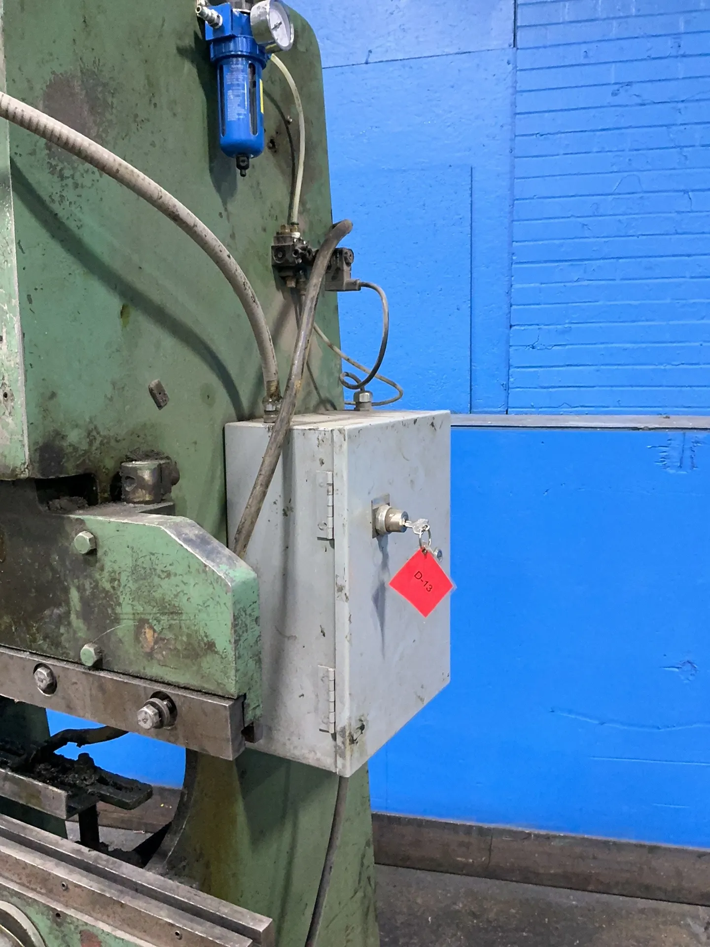 Chicago, Dreis, & Krump 11 Tons Press Brake - 131