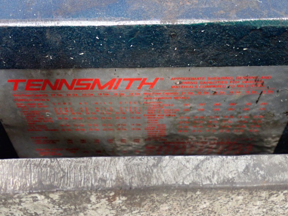 Tennsmith 24 Ga. Hydraulic Squaring Shear