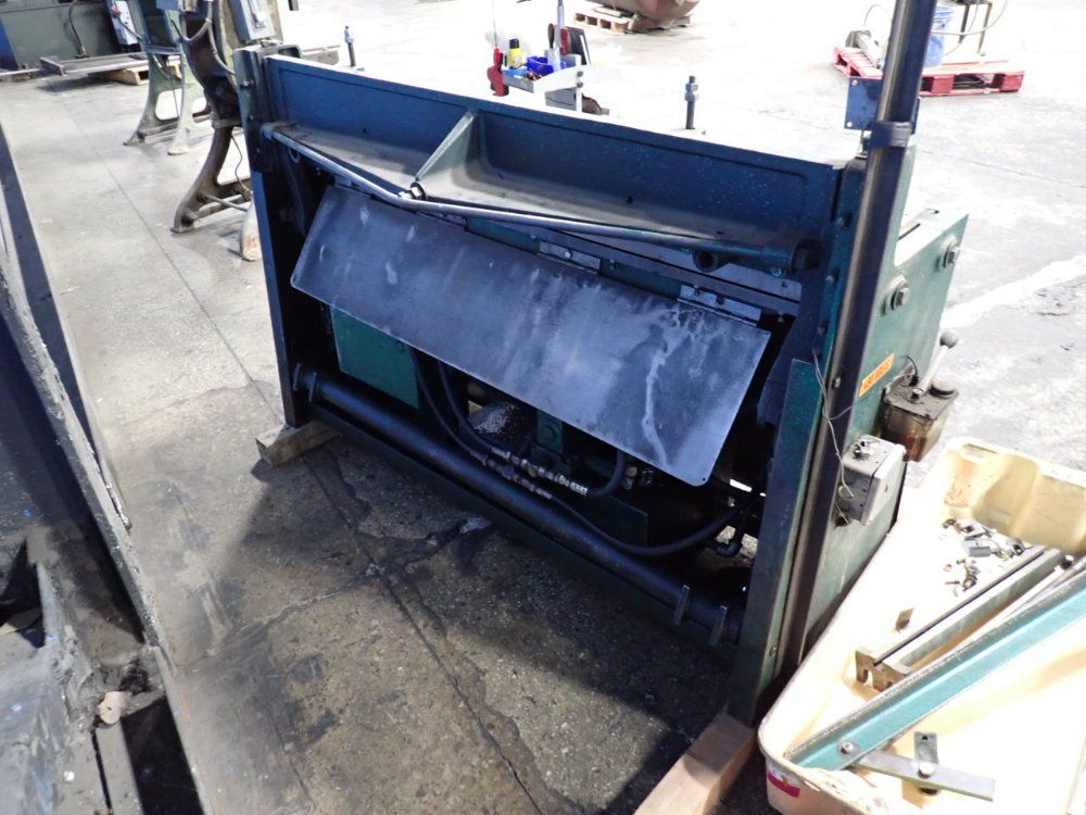 Tennsmith 24 Ga. Hydraulic Squaring Shear