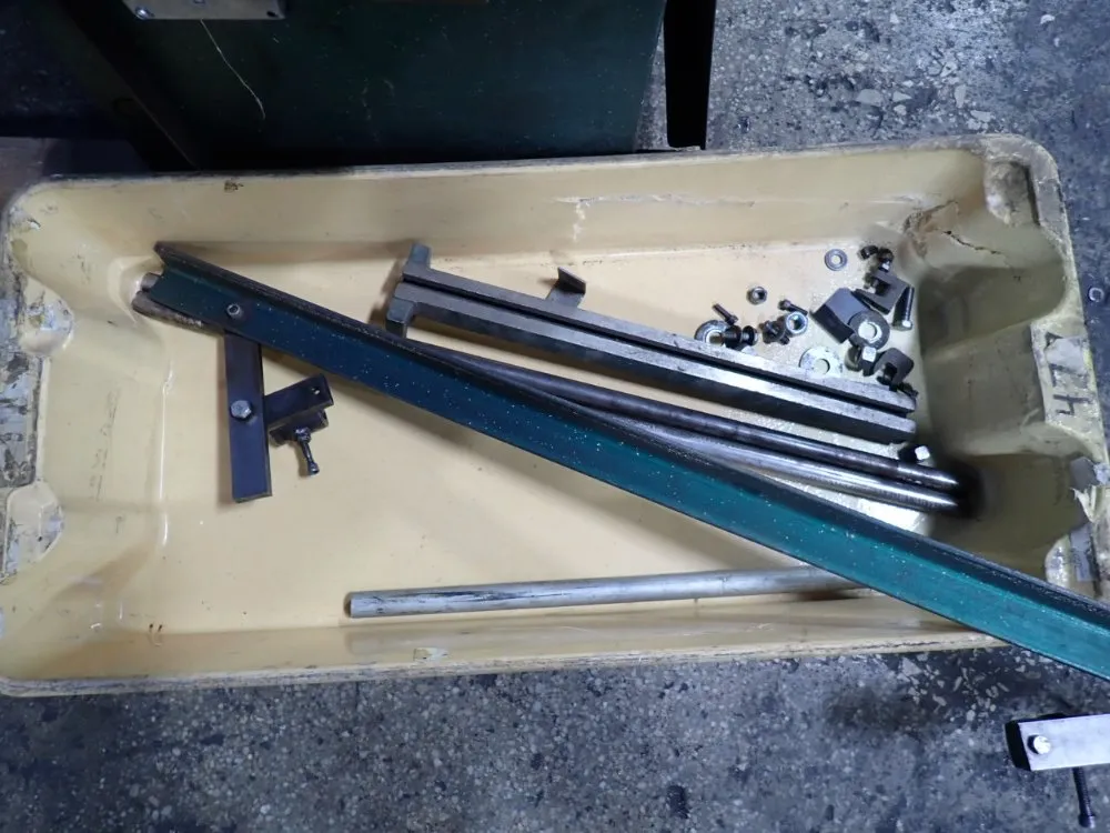 Tennsmith 24 Ga. Hydraulic Squaring Shear