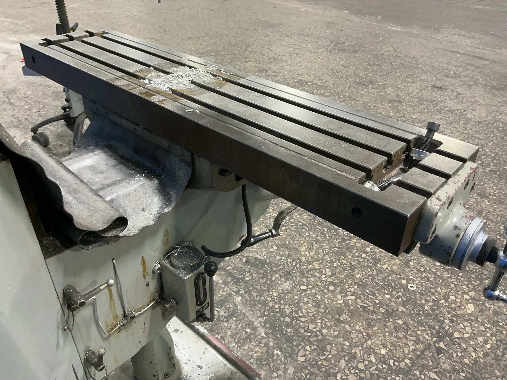 Ramco Machinery 10” X 45” Vertical Mill - Ramill1