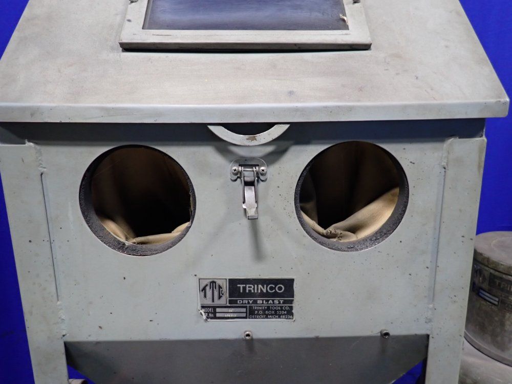 Trinco 17" X 24" X 23" Dry Blast - 24