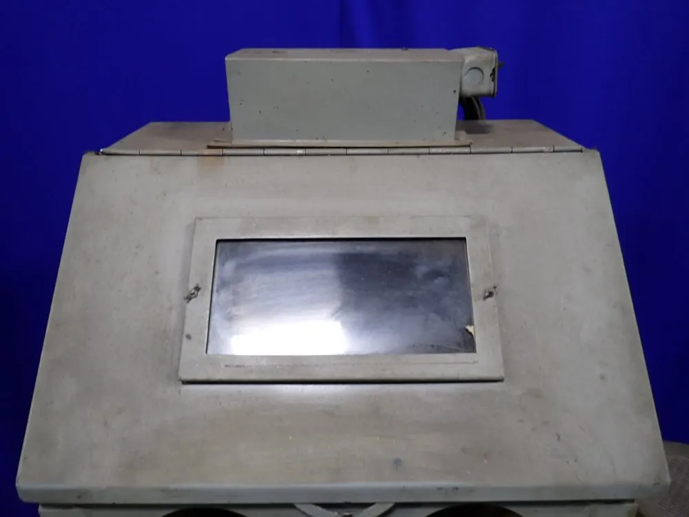 Trinco 17" X 24" X 23" Dry Blast - 24