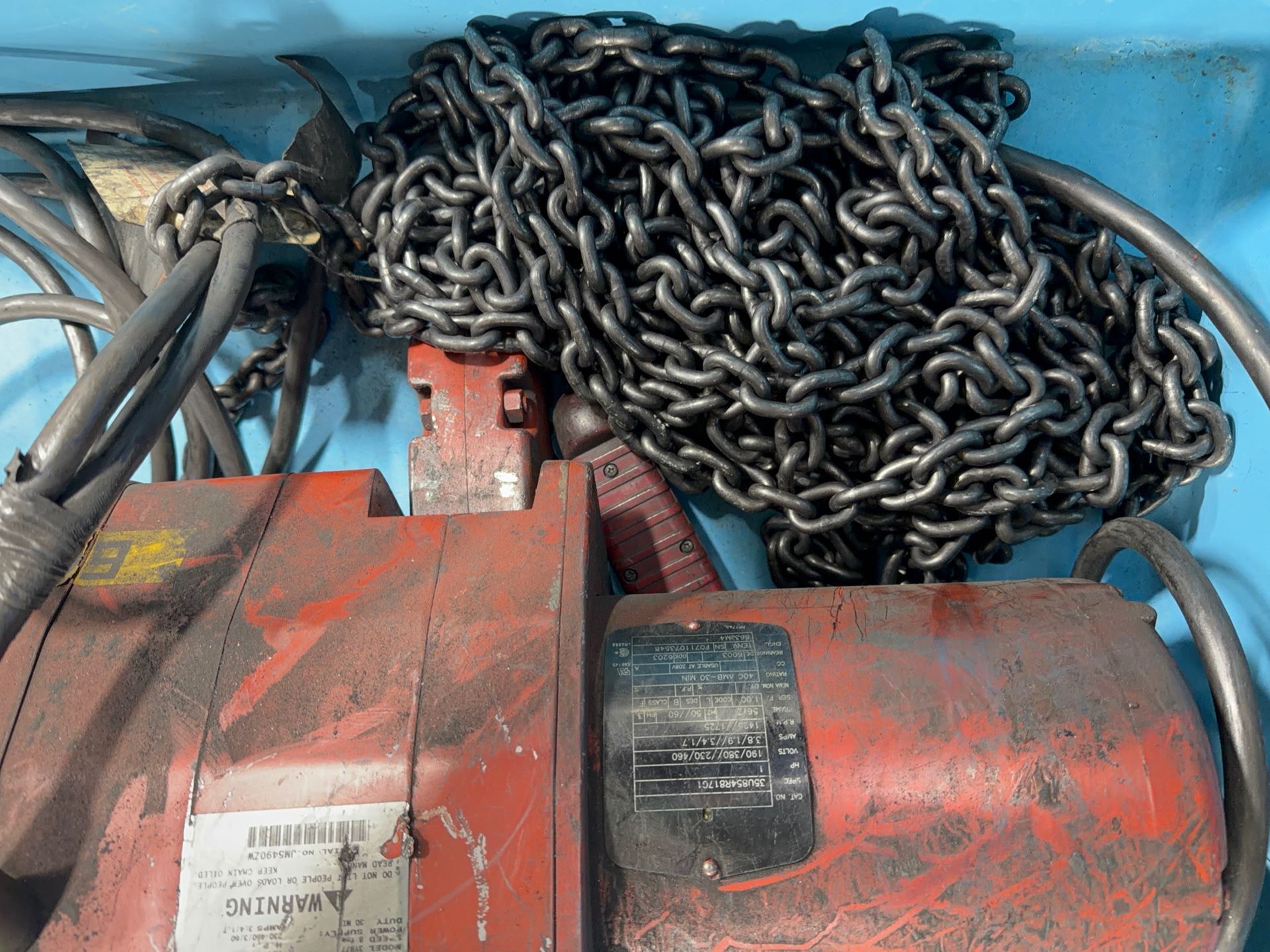 Dayton 2 Ton Electric Hoist - 3yb77