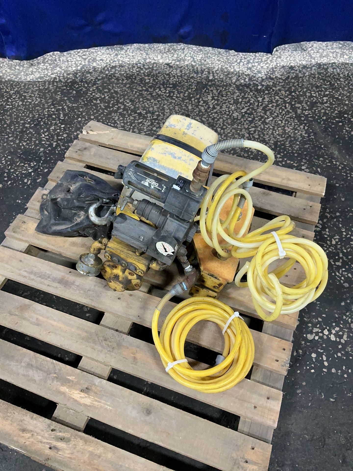 Yale 1/2 Ton Hoist - Kal-1/2-10lg25s1sr