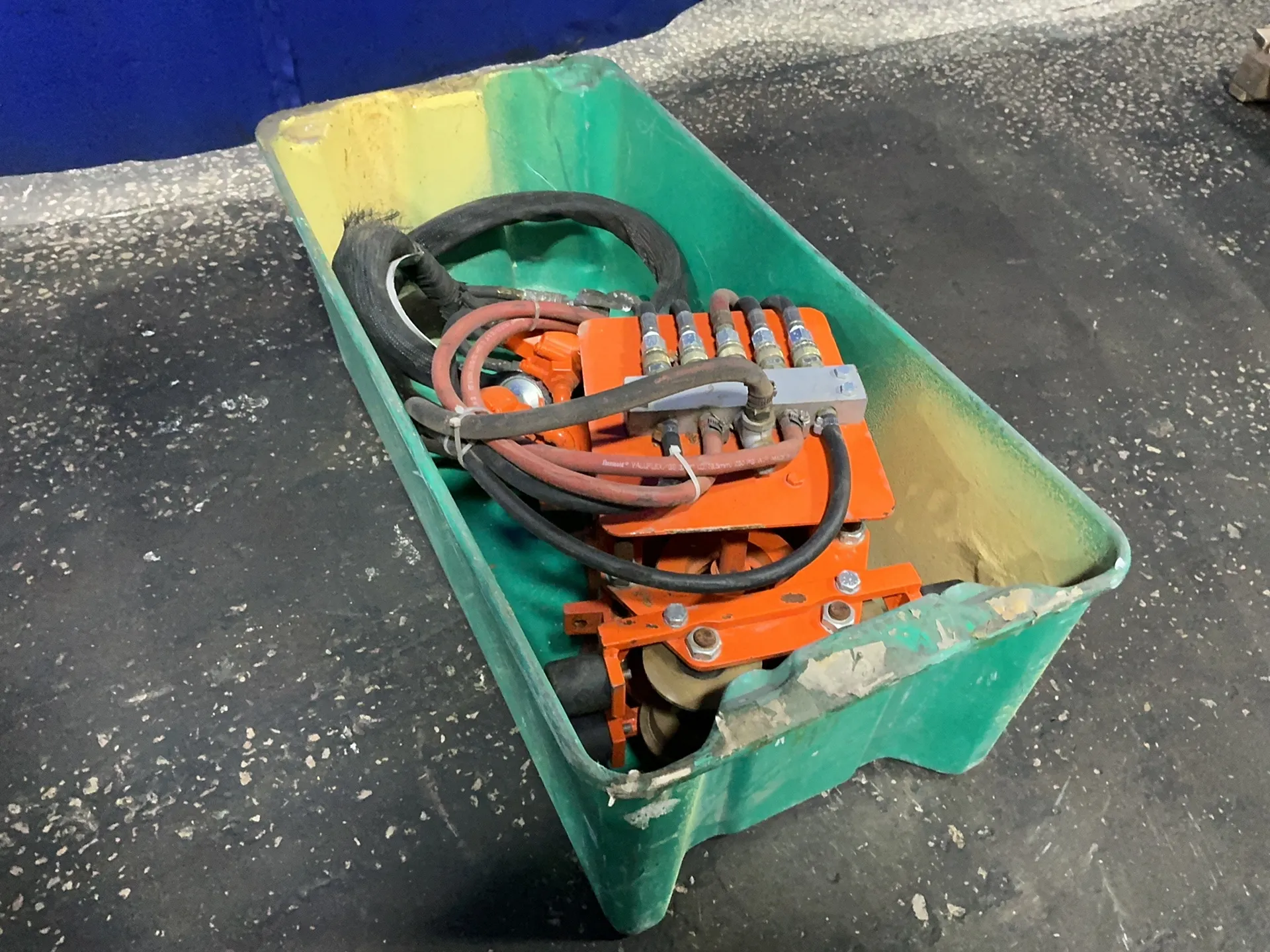 Saturn Overhead Equip. 1000 Lbs Hoist