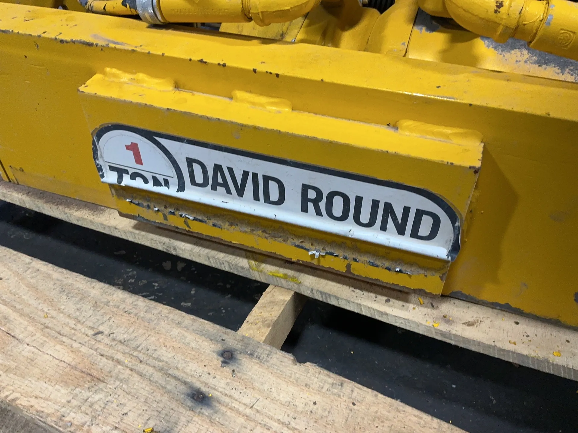 David Round 1 Ton Electric Wire Rope Hoist - 55