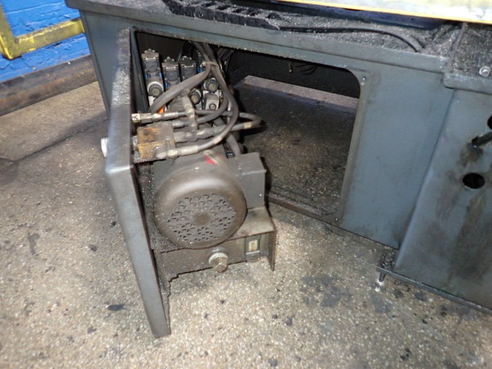 Hyd-mech 26" X 13" Horizontal Band Saw - S20a