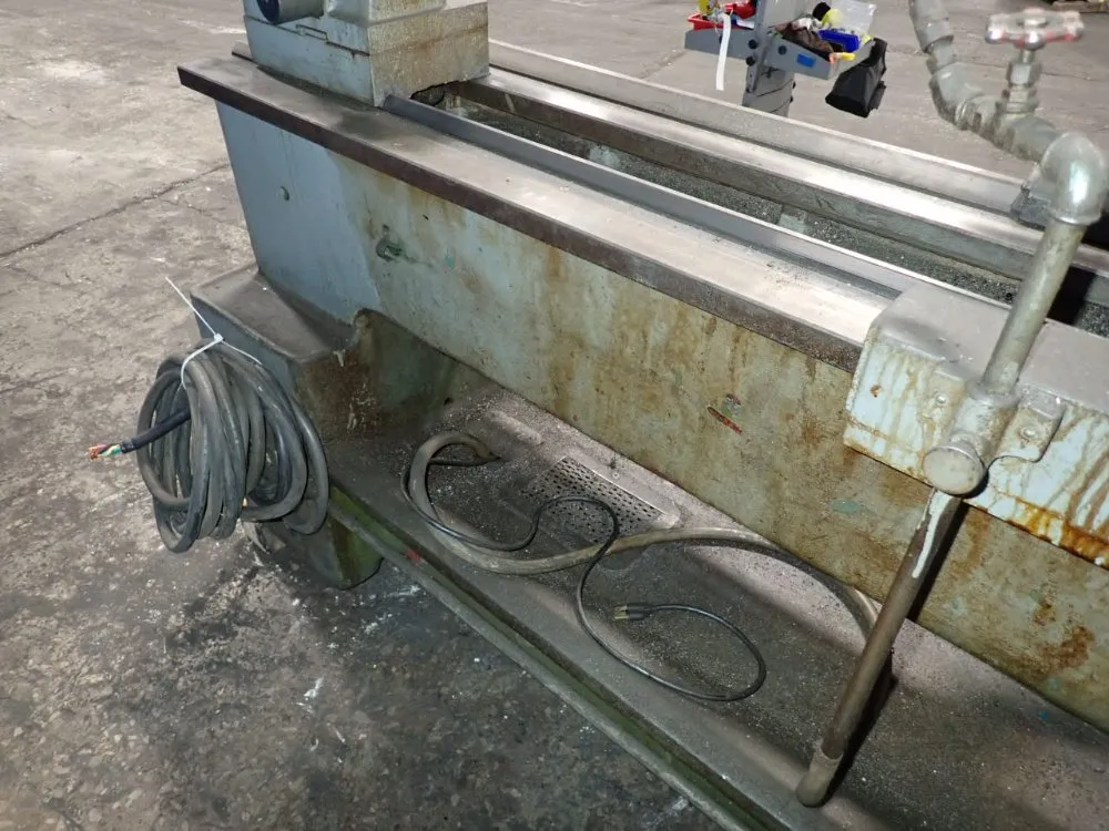 Jet 18" / 24" X 60" Gap Bed Lathe - 1860