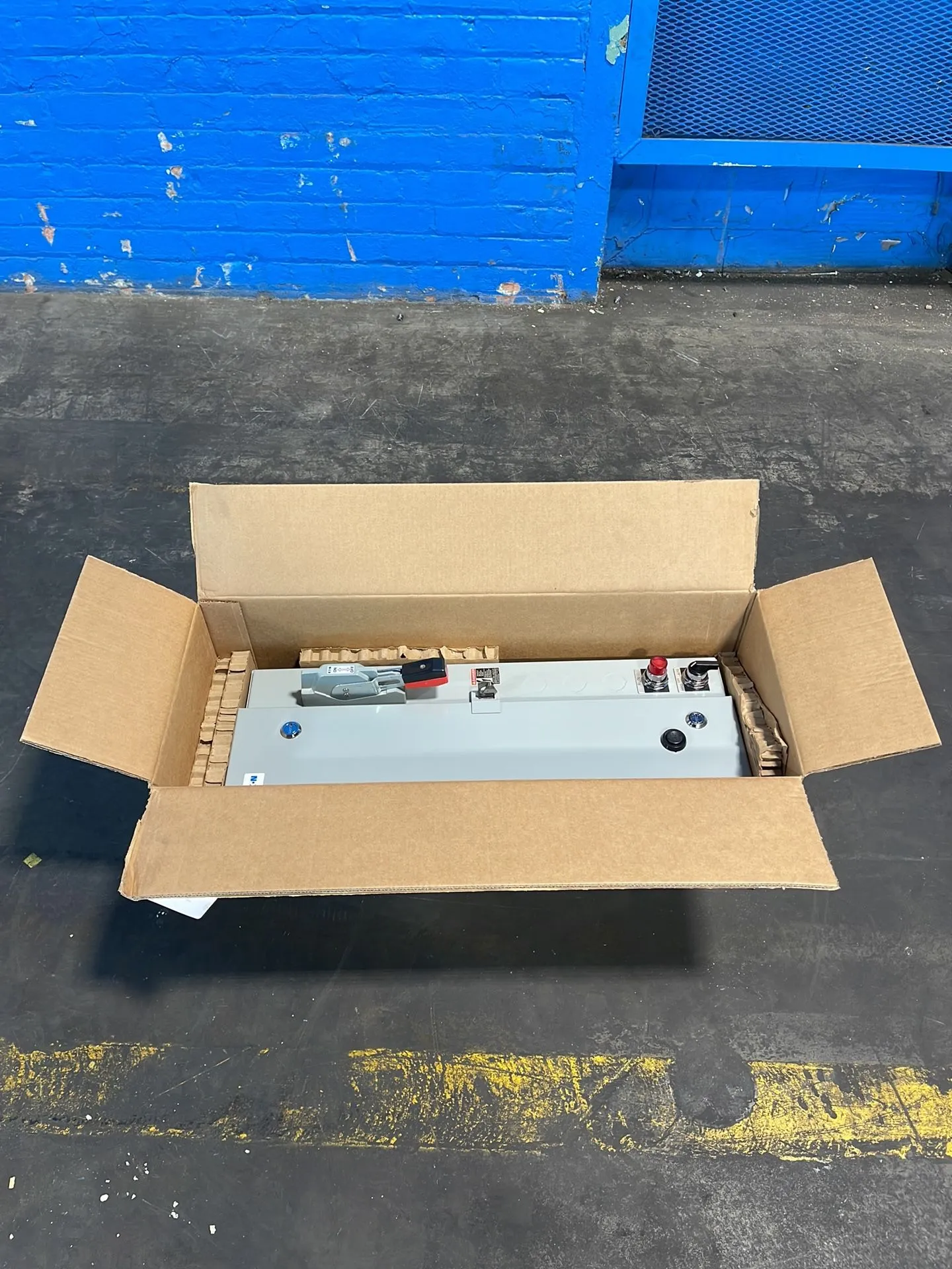 Eaton Freedom Neva Combination Fvnr Starter - Ecn1821e0d
