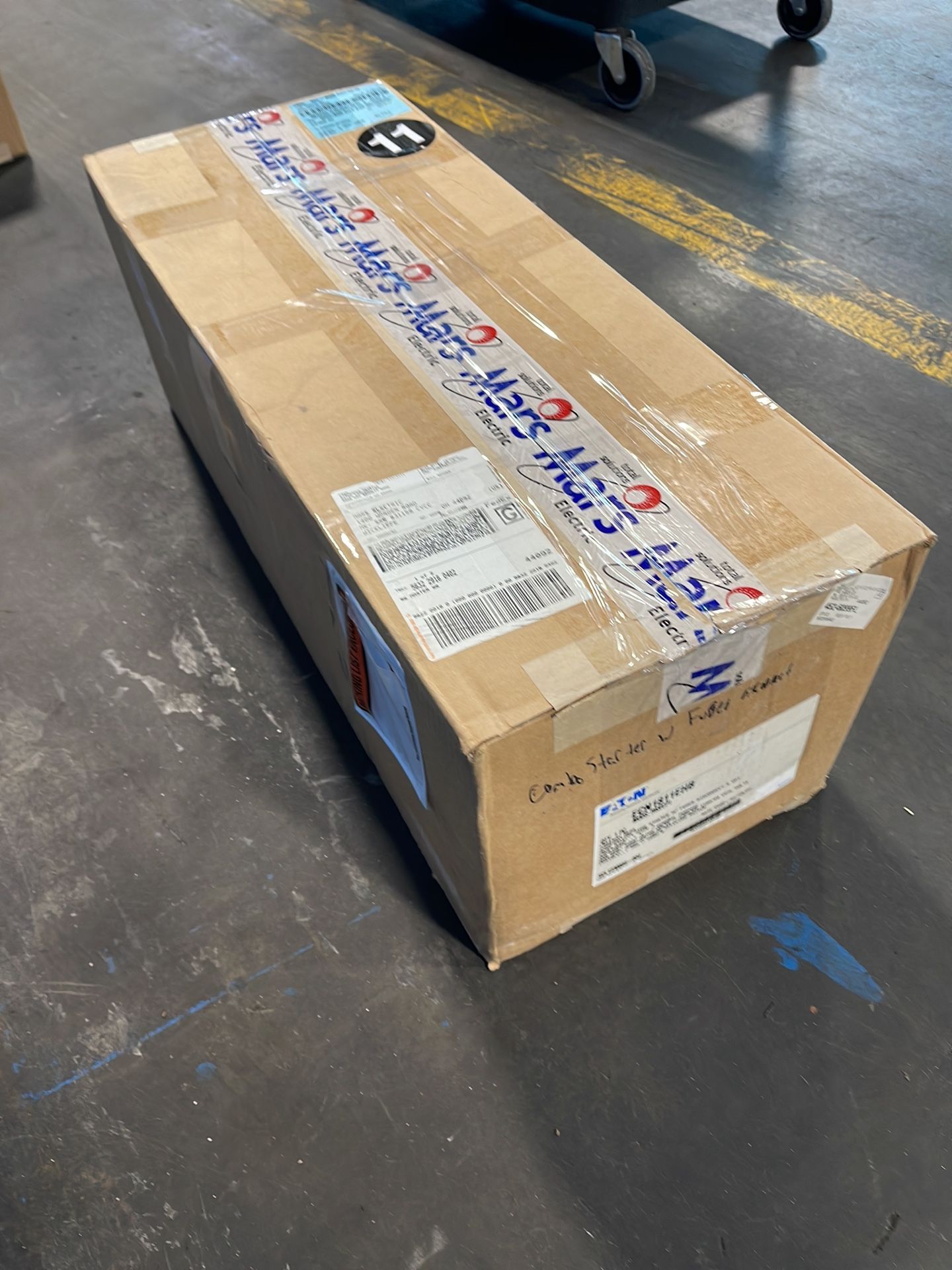 Eaton Freedom Nema Combination Fvnr Starter With Fused Disconnect & Cpt - Ecn1811ehb