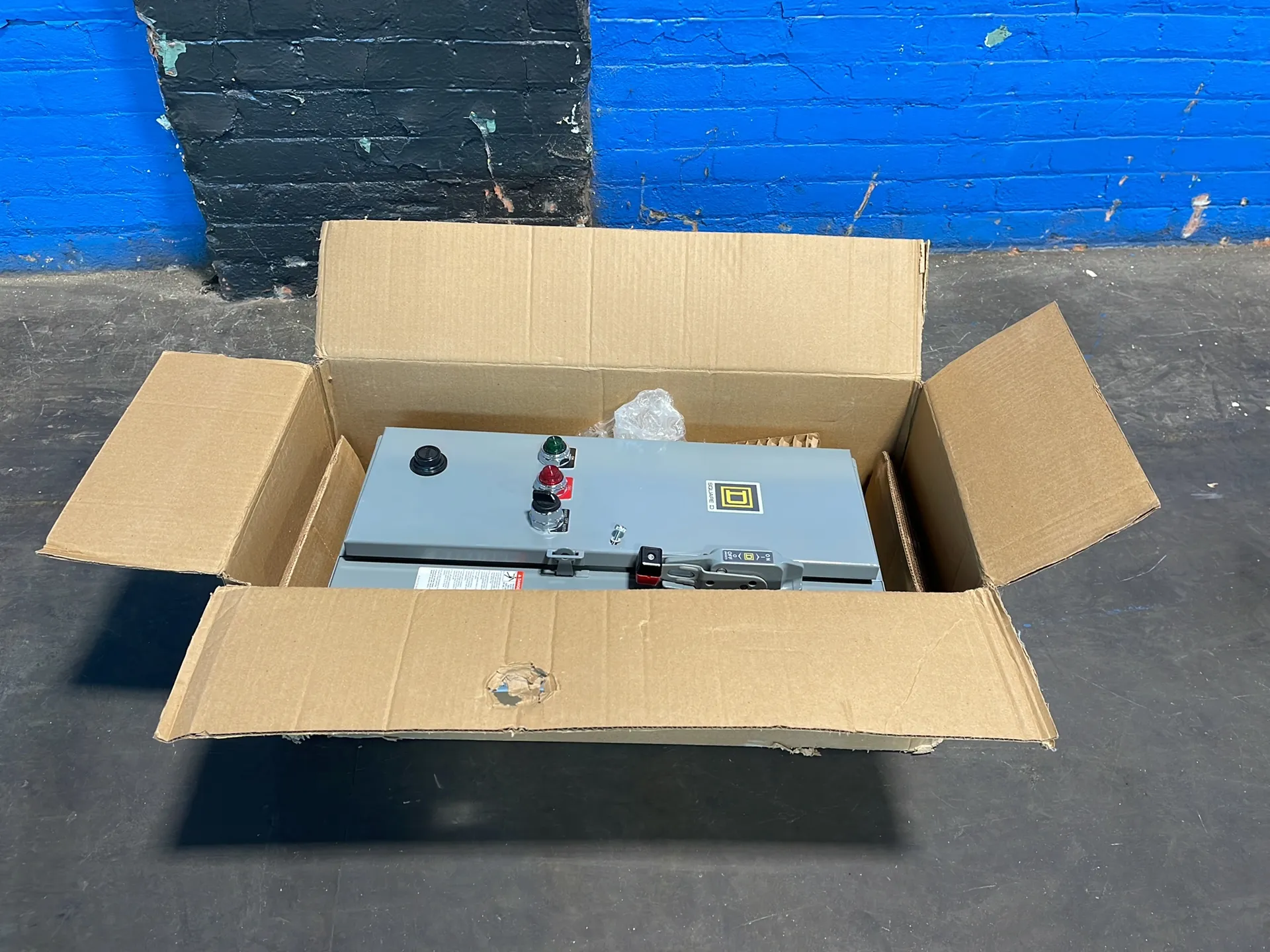 Square D 5 Hp Ac Combination Motor Starter - 8538sbg33v01ch309p92sx22y74
