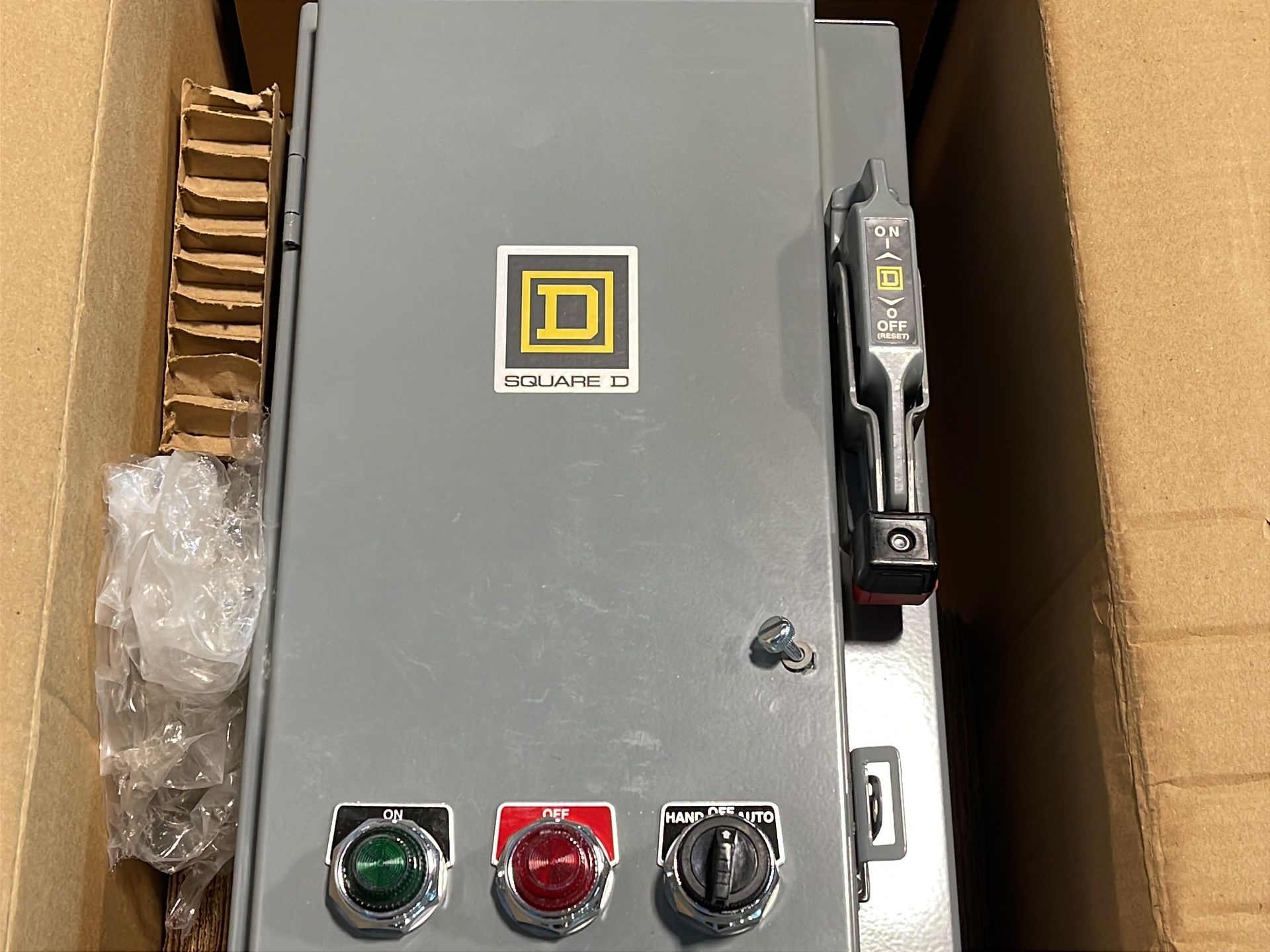 Square D 5 Hp Ac Combination Motor Starter - 8538sbg33v01ch309p92sx22y74