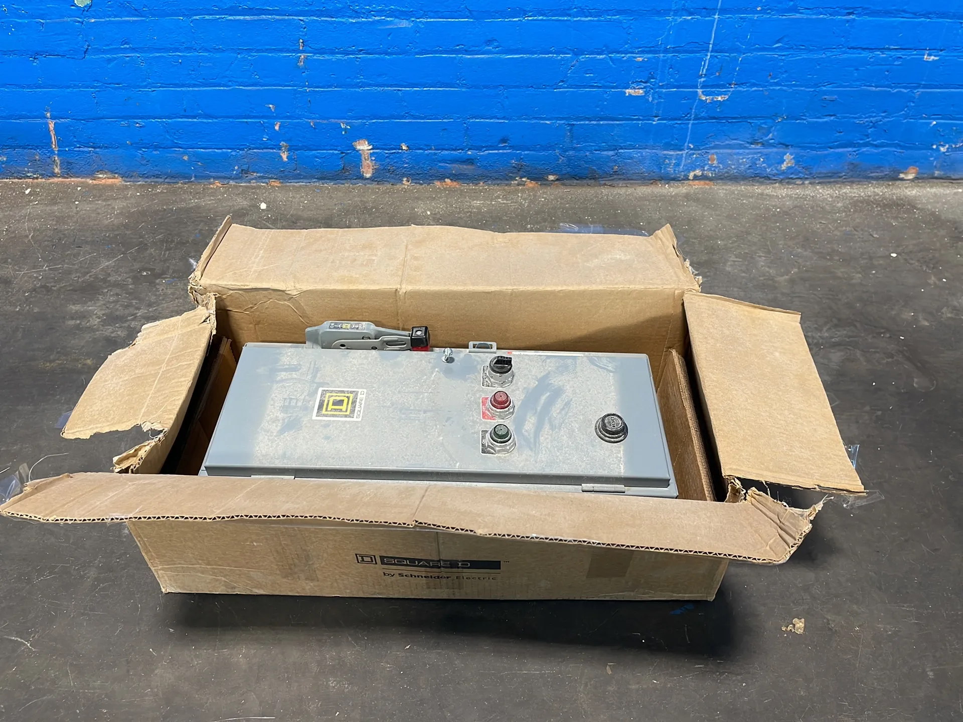 Square D 5 Hp Ac Combination Motor Starter - 8538sbg33v01ch309p92sx22y74