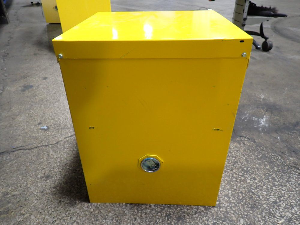 Agent 4 Gal Flammable Liquid Storage Cabinet