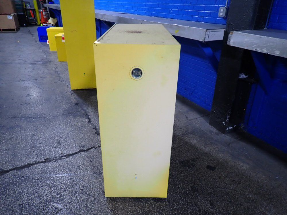 Justrite 30 Gal Flammable Liquid Storage Cabinet - 893000