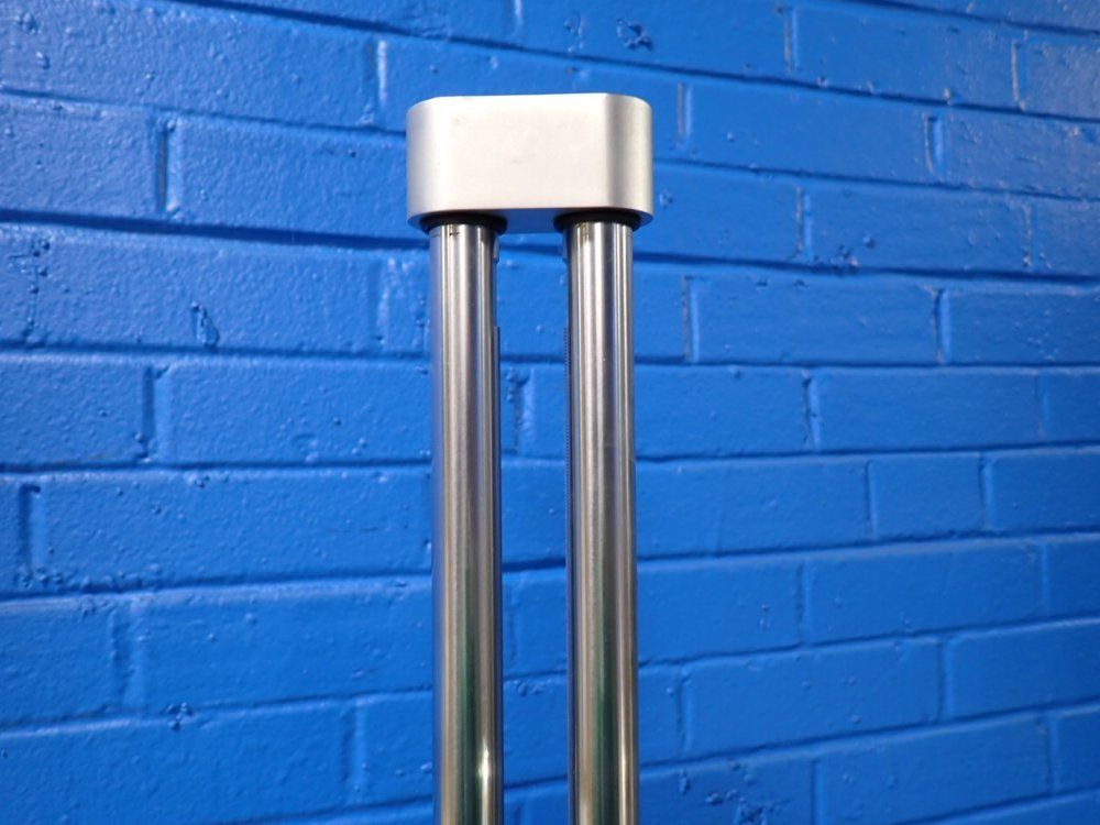 Mitutoyo 0-24" Double Column Height Gage - 192-657
