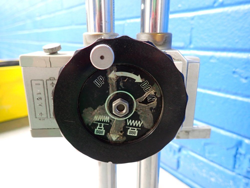 Mitutoyo 0-24" Double Column Height Gage - 192-657