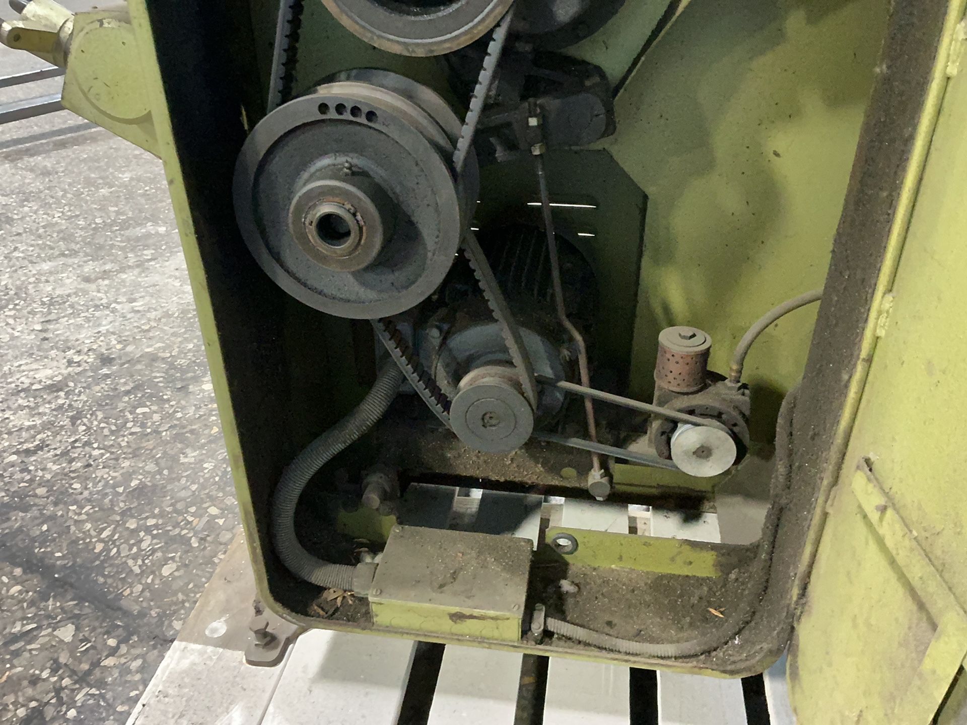 Startrite 21” X 21” Vertical Band Saw - Bro.25