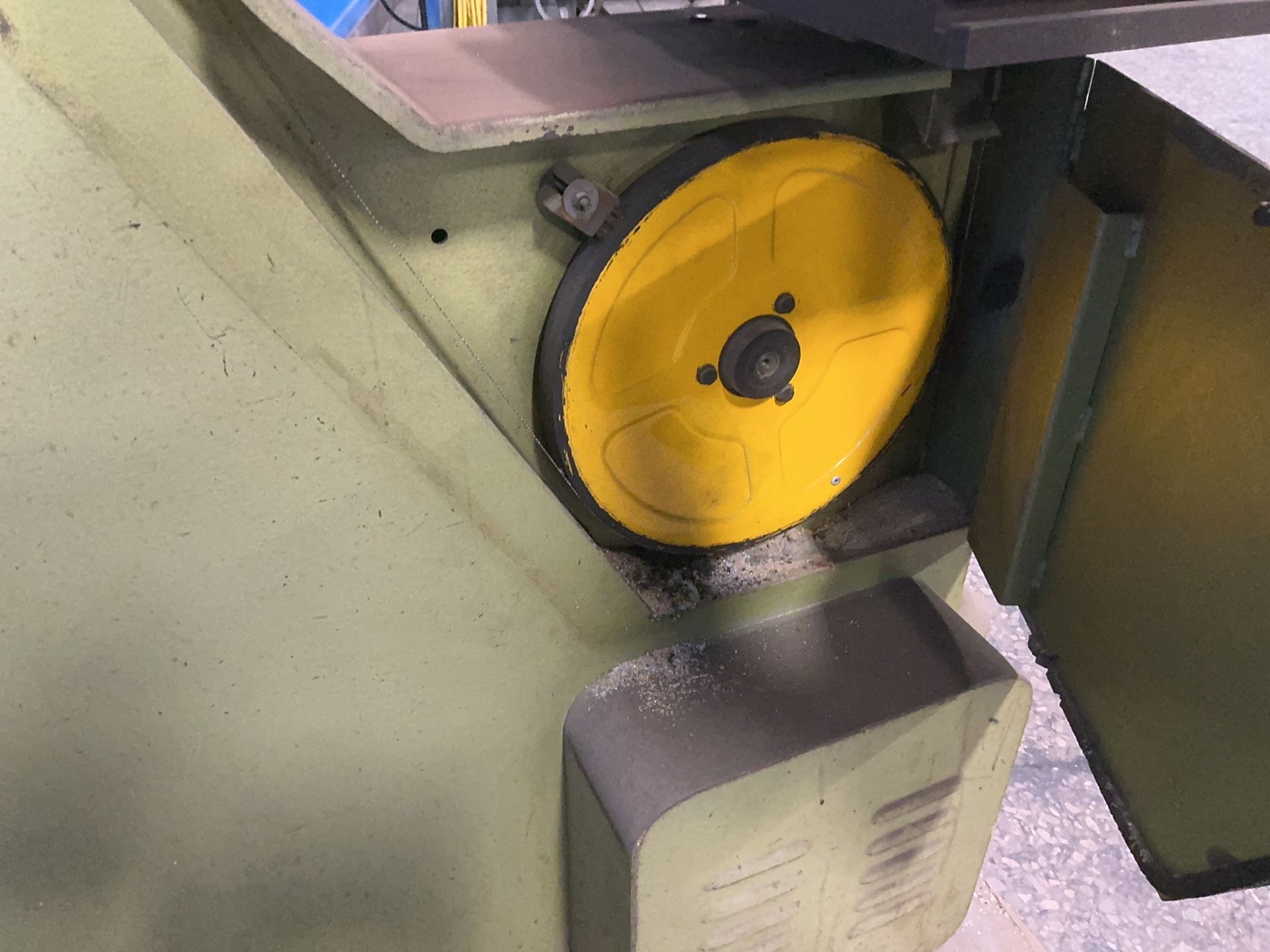 Startrite 21” X 21” Vertical Band Saw - Bro.25