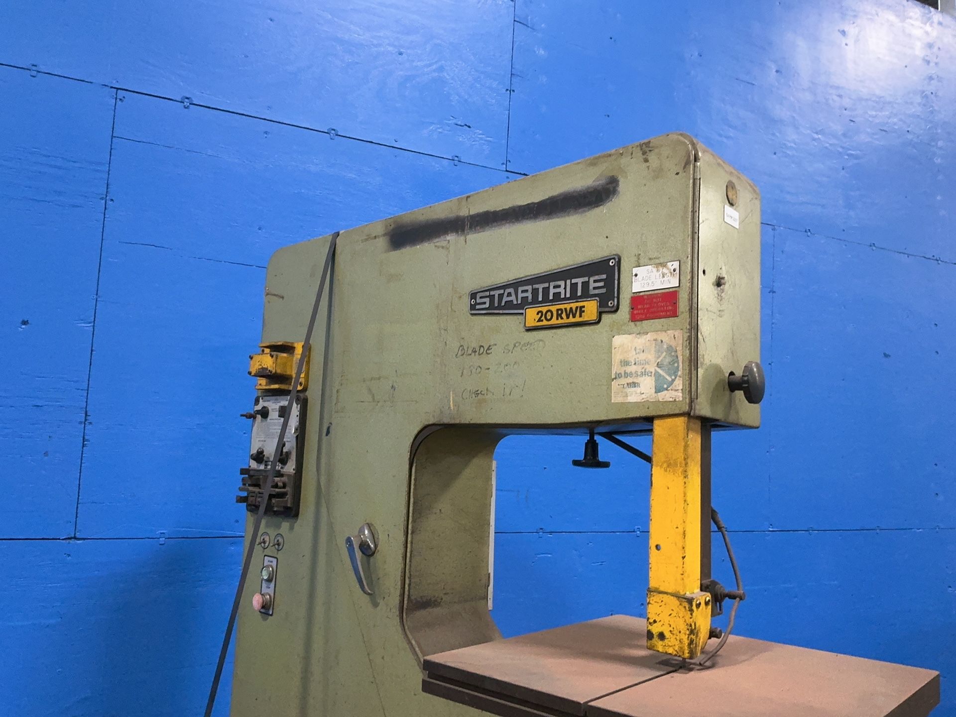 Startrite 21” X 21” Vertical Band Saw - Bro.25