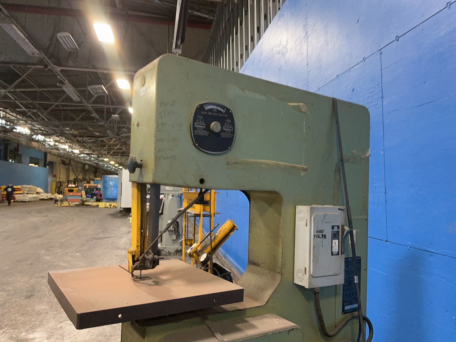 Startrite 21” X 21” Vertical Band Saw - Bro.25