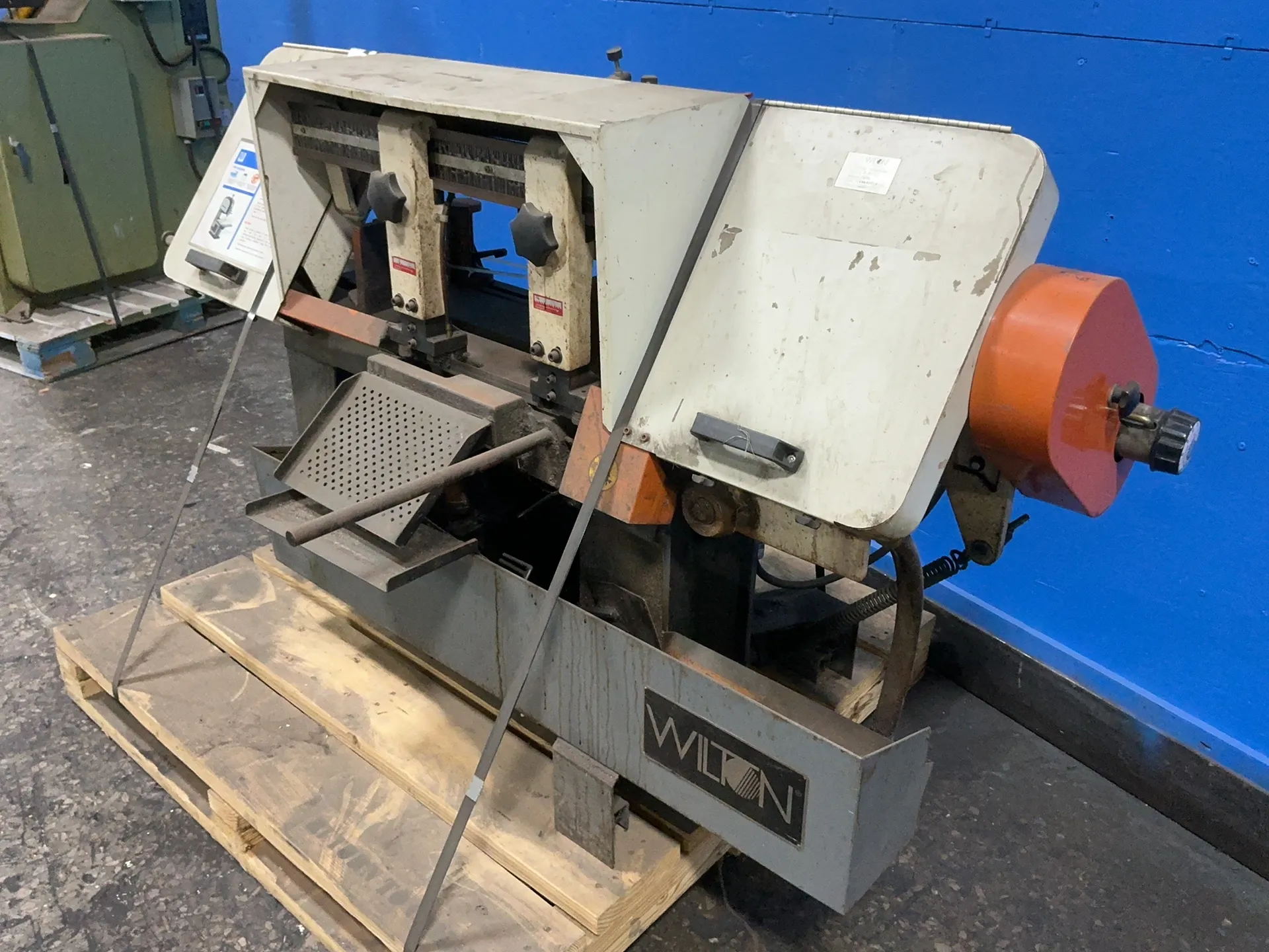 Wilton 10” X 16” Horizontal Band Saw - 7040