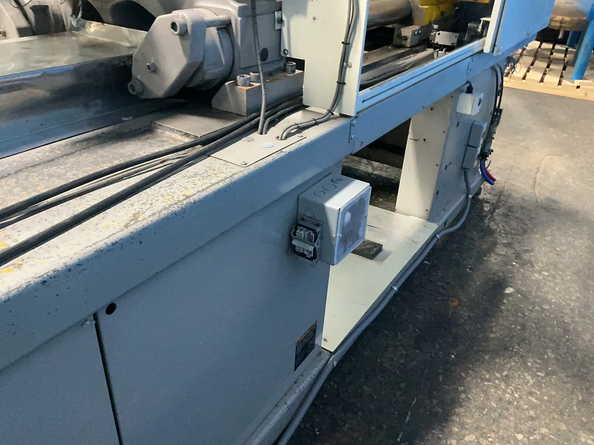 Toshiba Injection Molder - Ec180v21-4