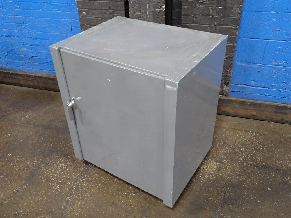 2 @ 19" X 26" Cabinet