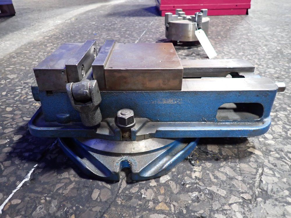 Kurt Mfg. 6" X 12" Vise - D675