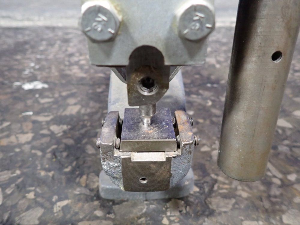 Heinrich Bench Punch - 6