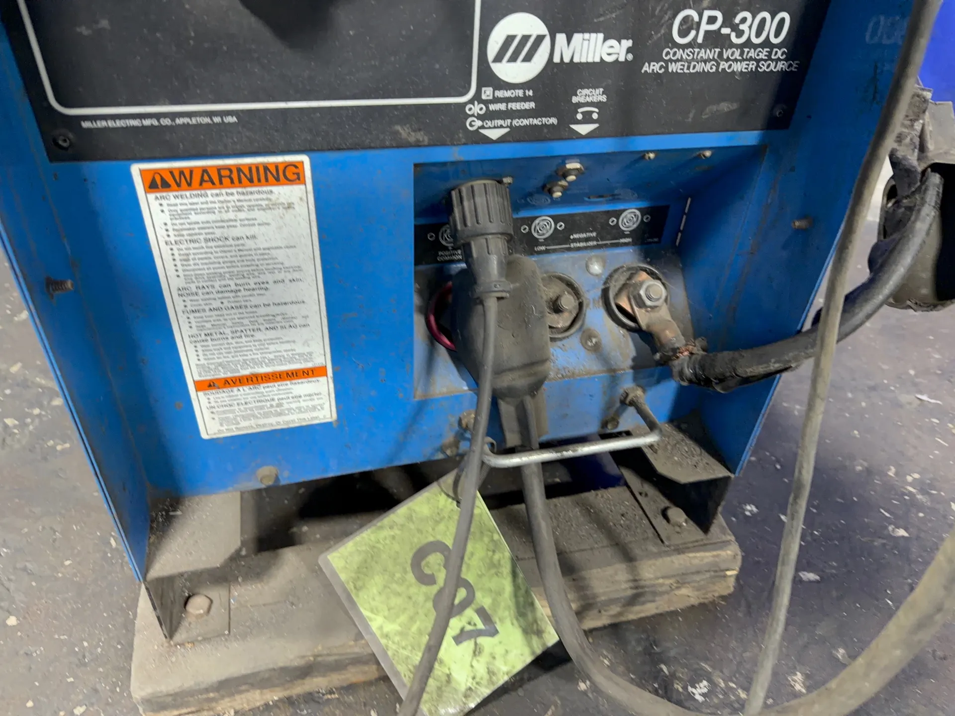 Miller 300 Amp Welder - Cp-300