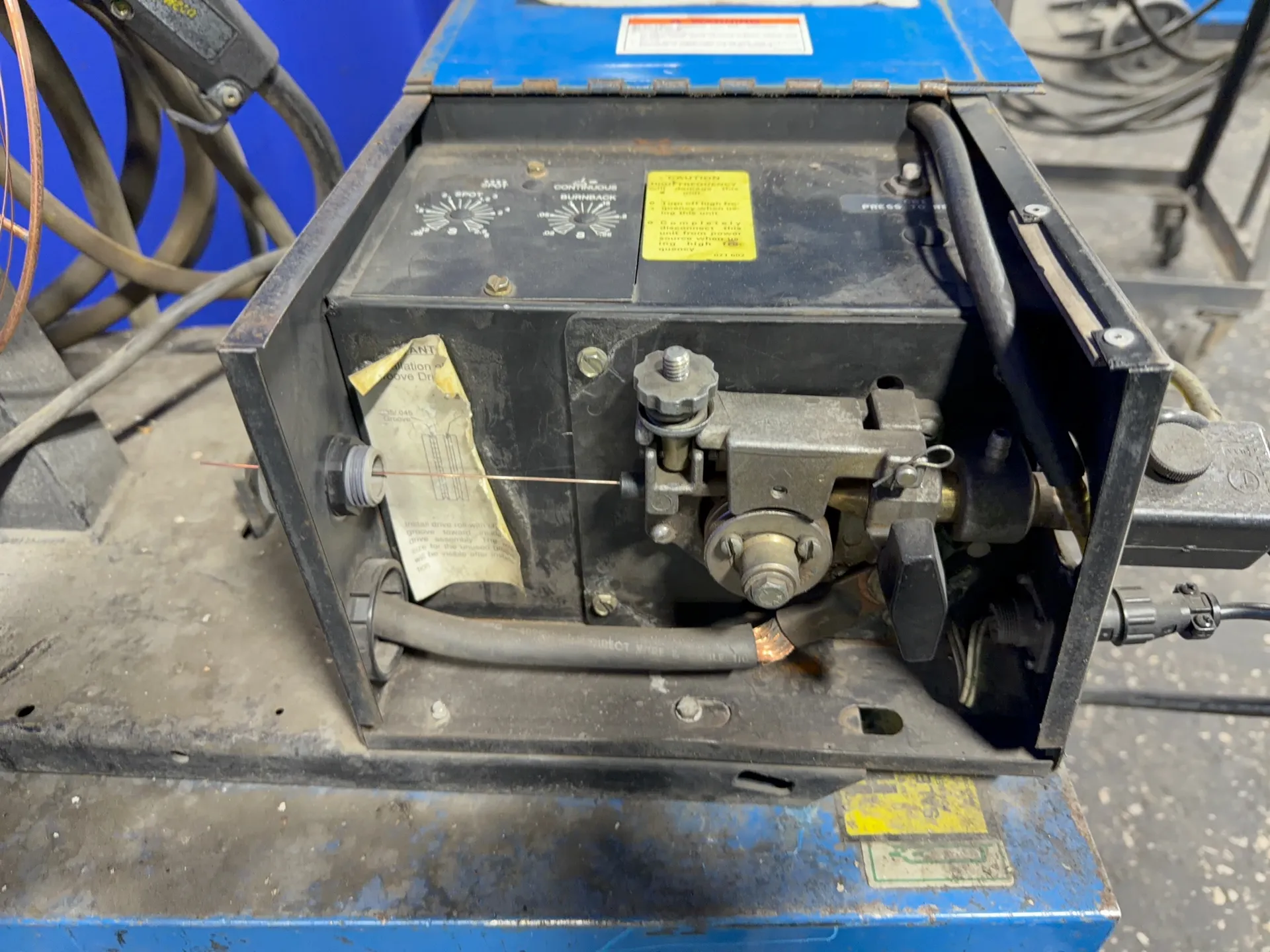 Miller 300 Amp Welder - Cp-300