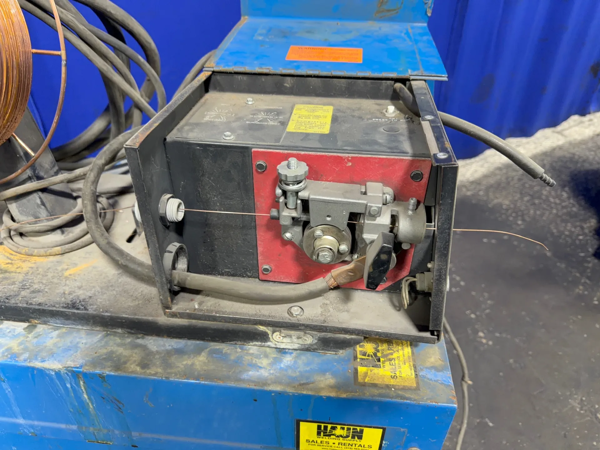Miller 300 Amp Welder - Cp-300