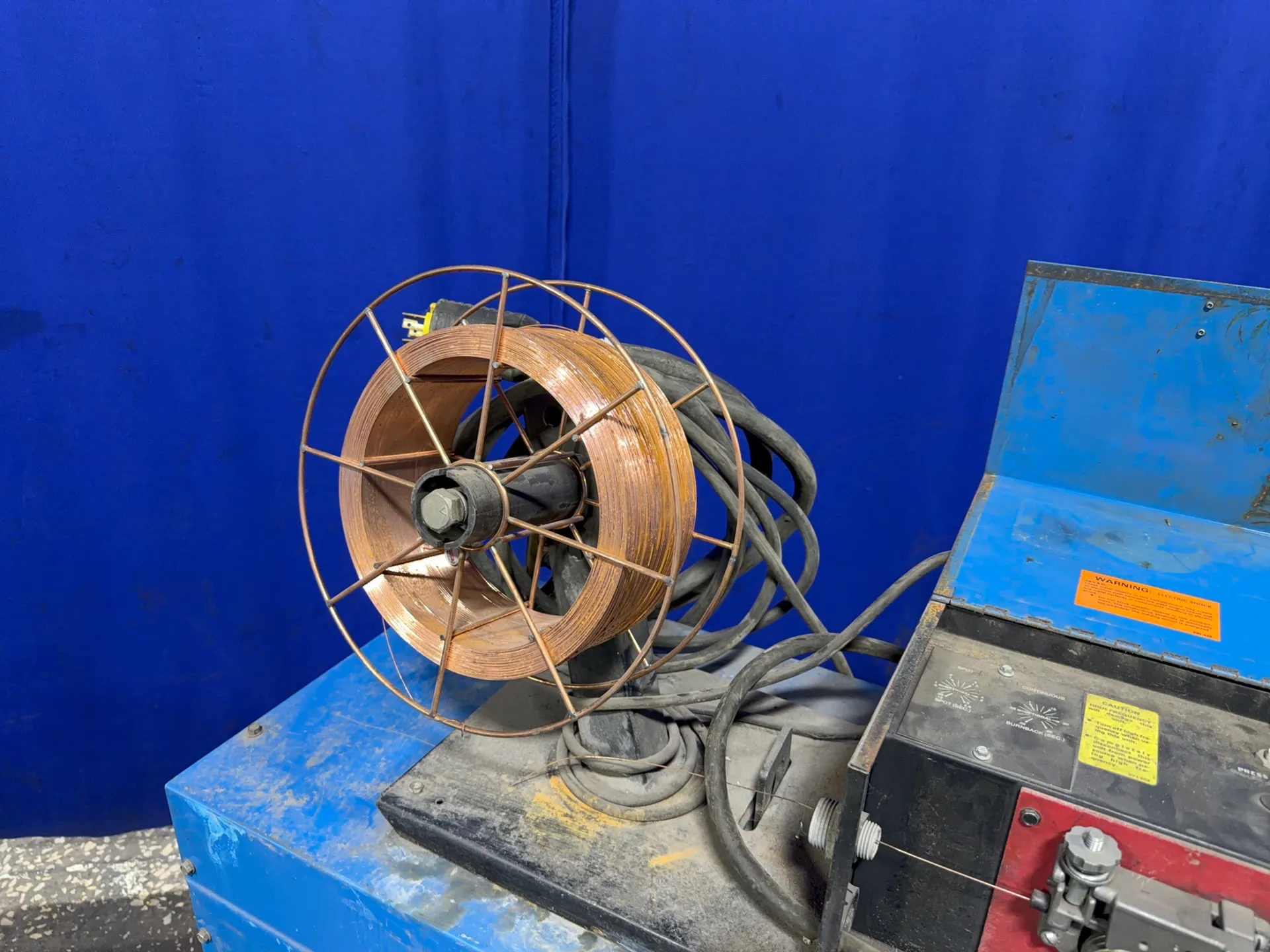 Miller 300 Amp Welder - Cp-300